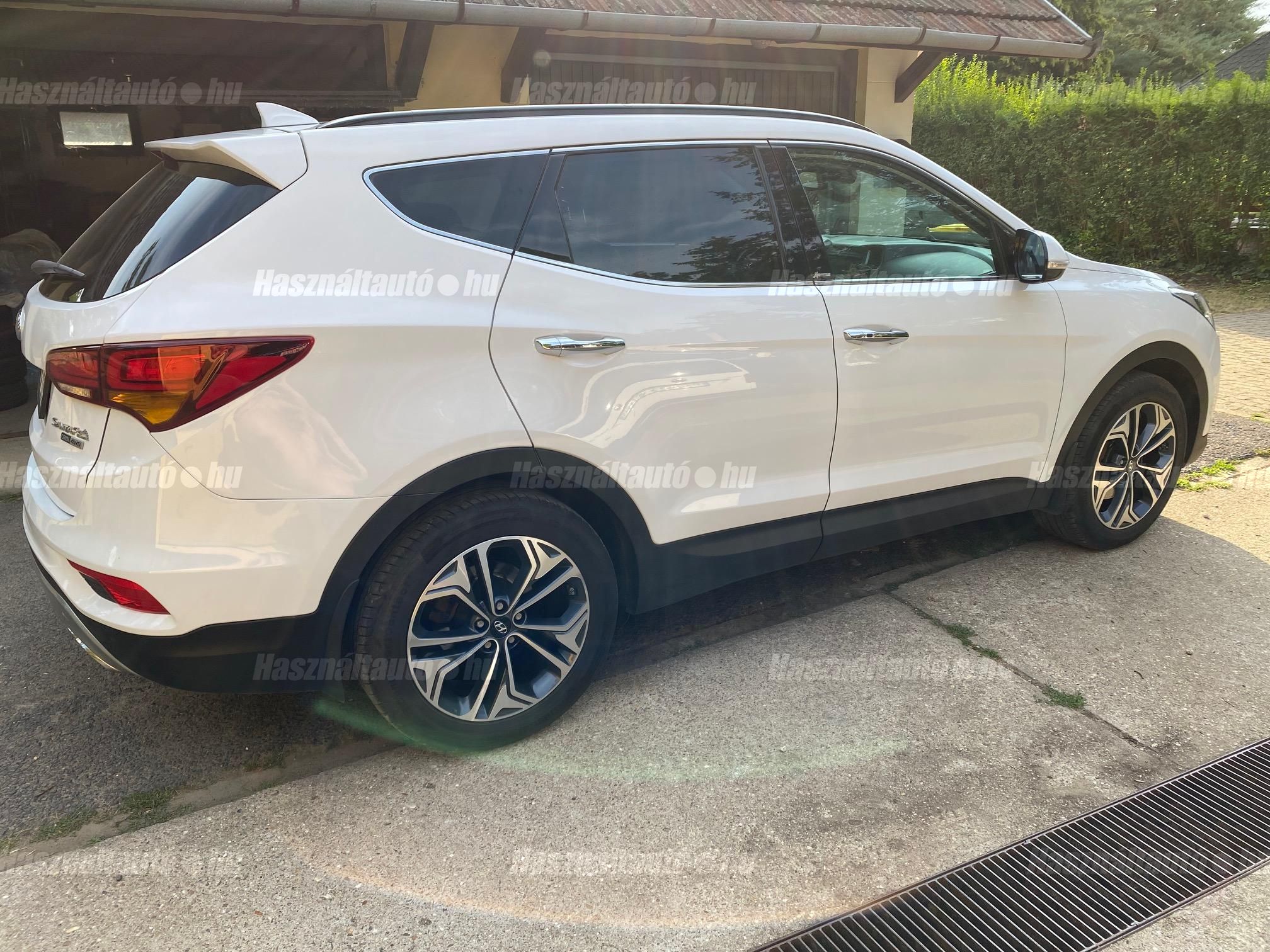 HYUNDAI SANTA FE 2016/6 - 1