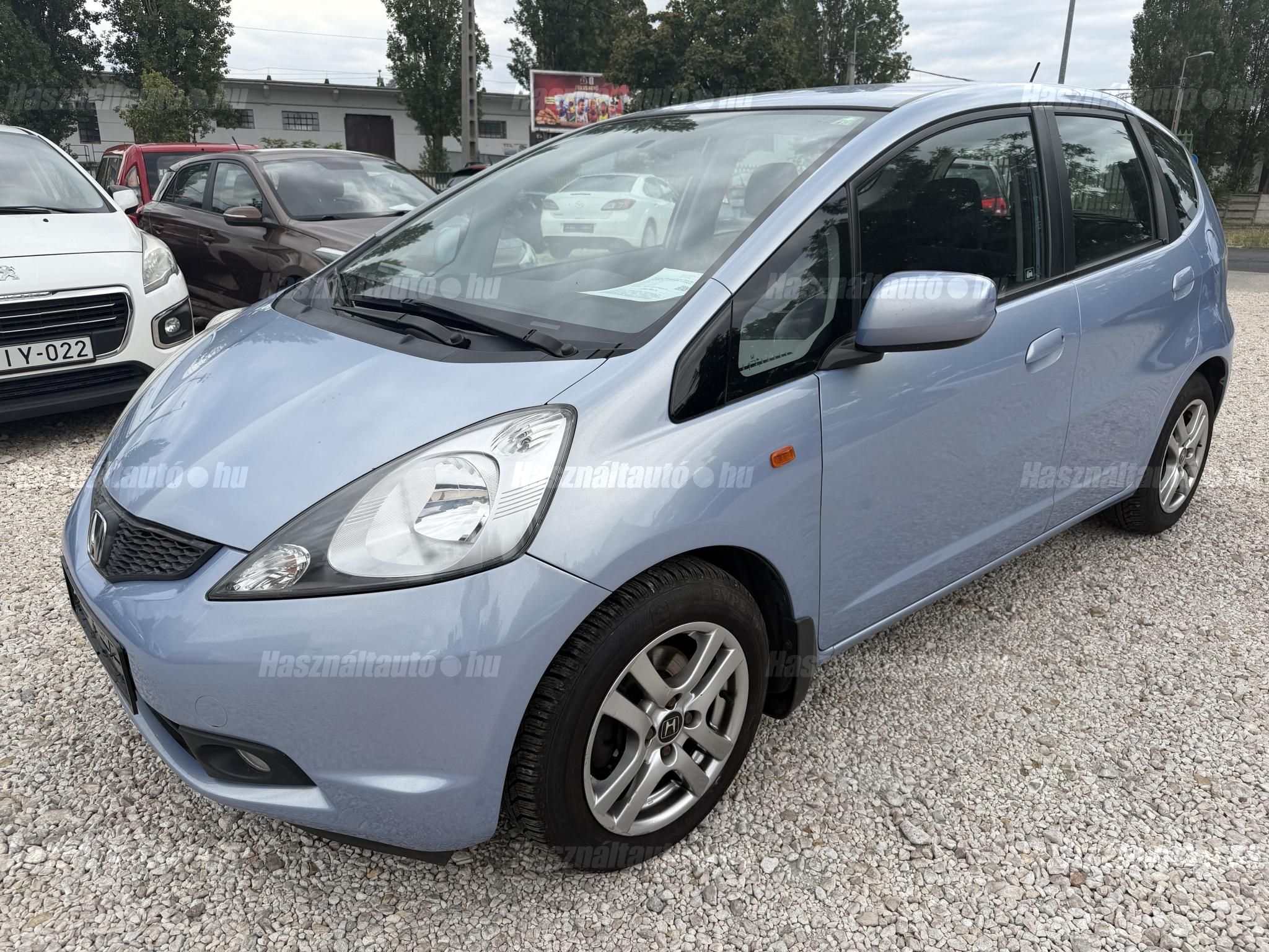 HONDA JAZZ 2010/4 - 1
