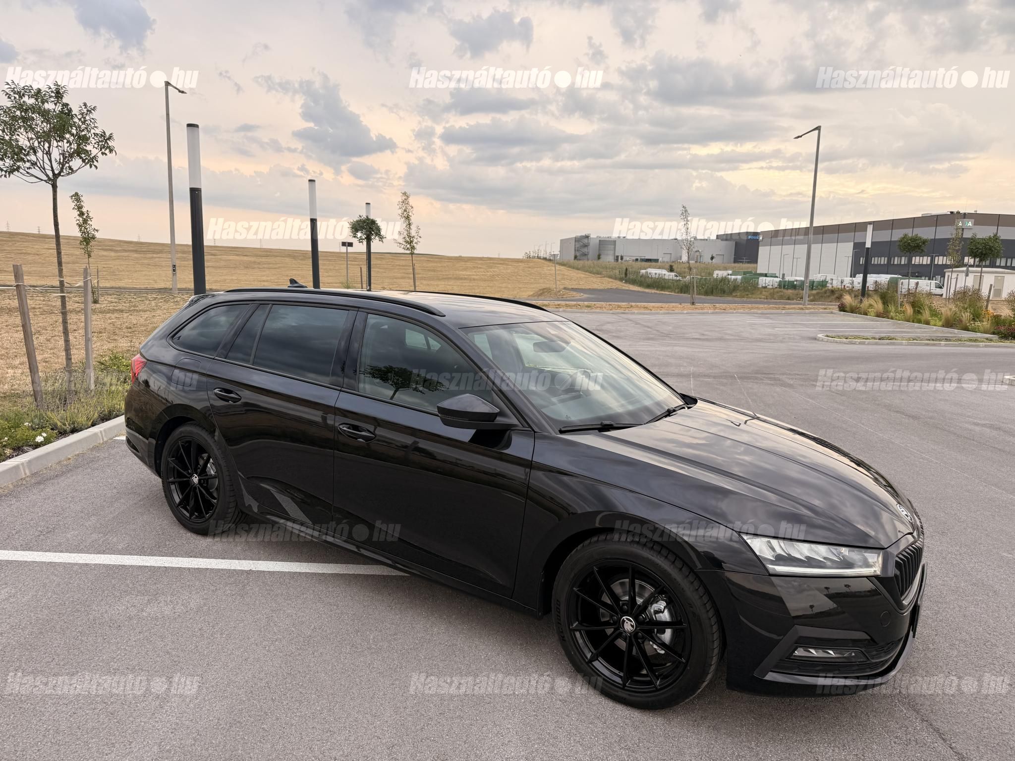 SKODA OCTAVIA 2021/11 - 1