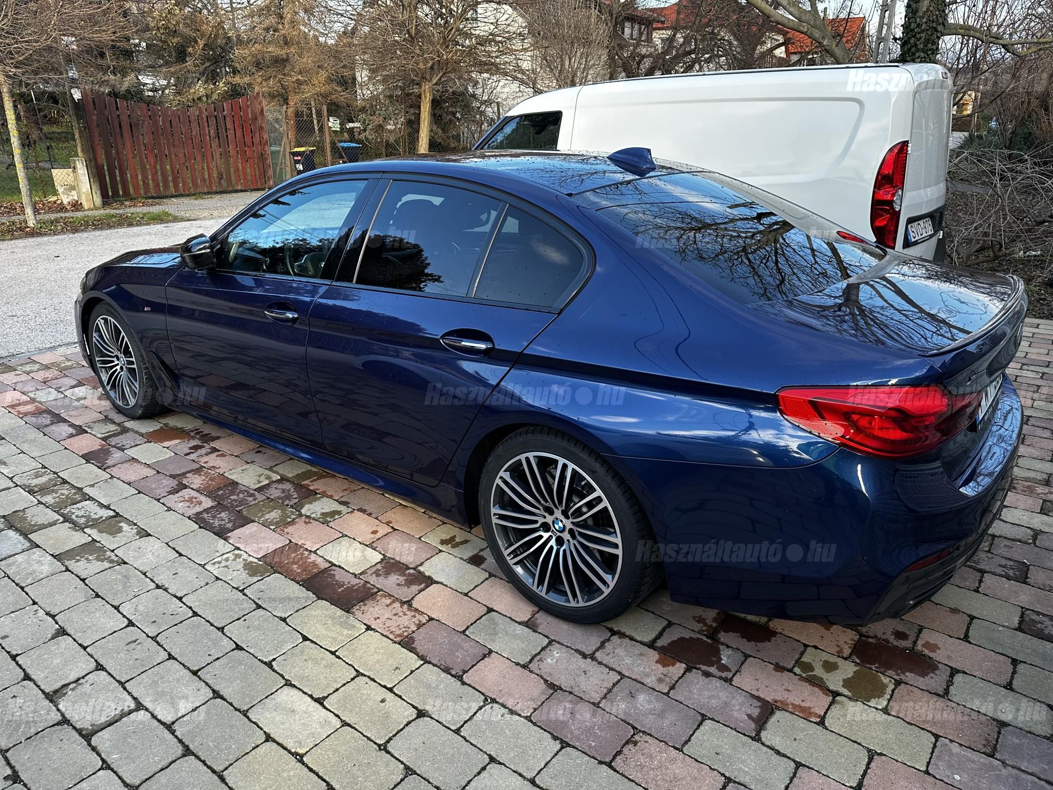 BMW 550 2017/7 - 1