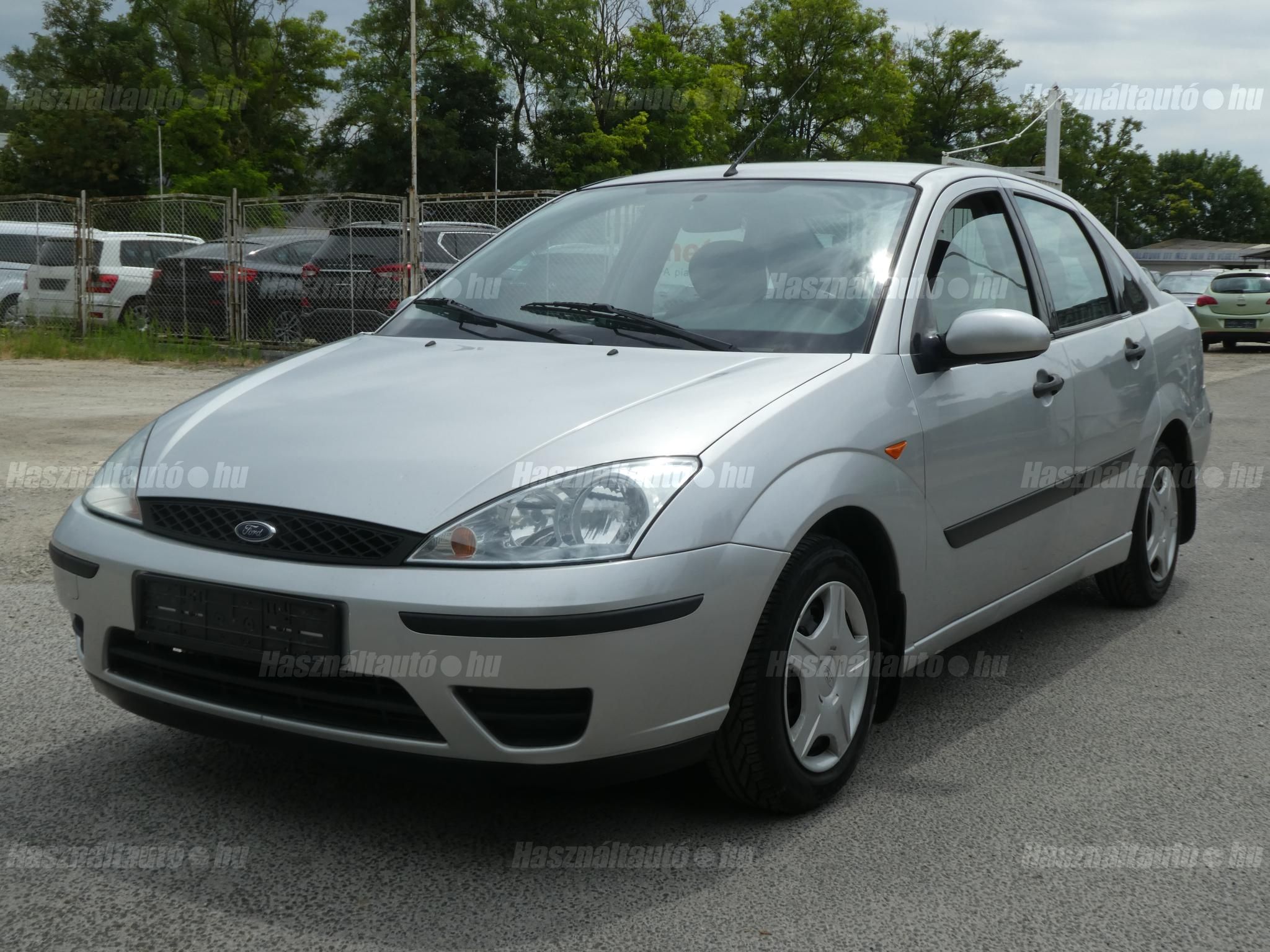 FORD FOCUS 2002/3 - 1