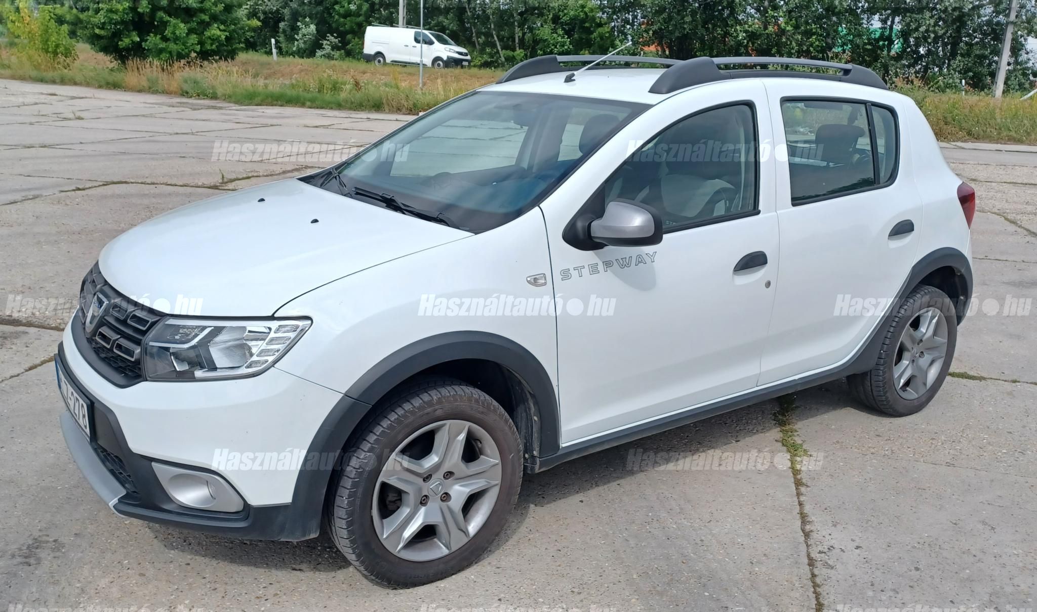 DACIA SANDERO 2019/5 - 1