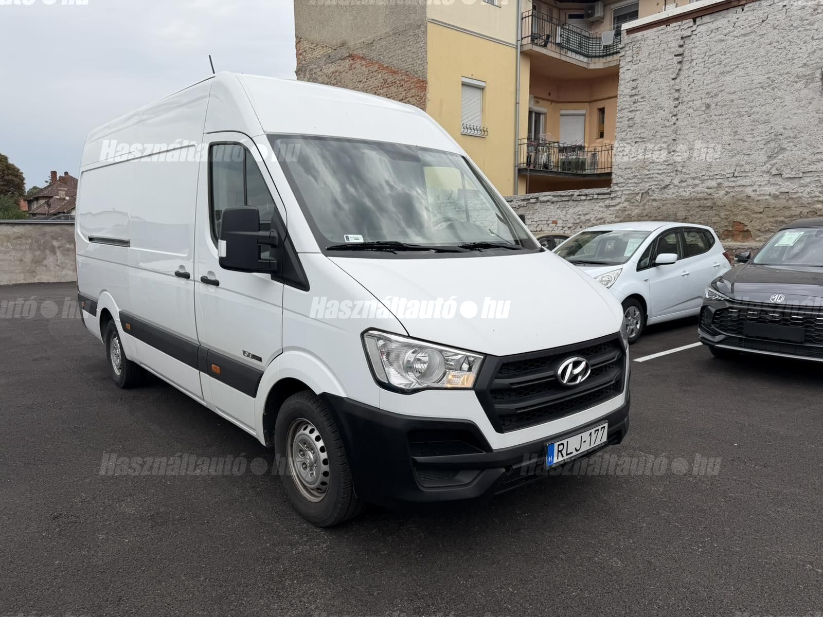 HYUNDAI H 350 2019/5 - 1