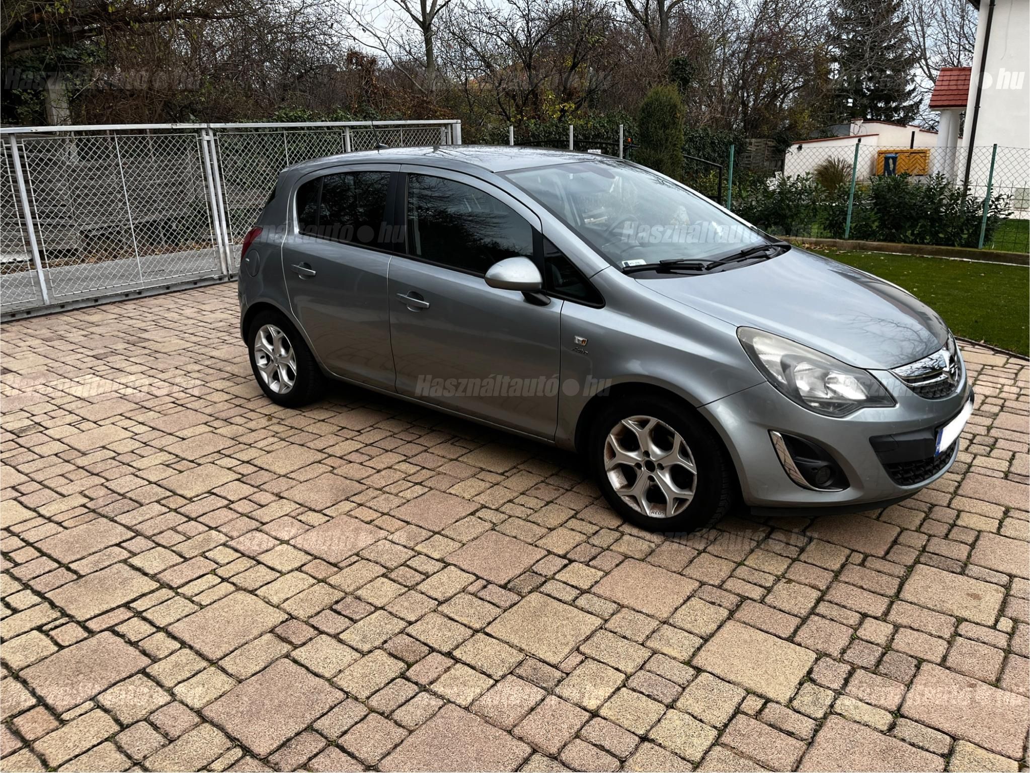 OPEL CORSA D 2014/5 - 1