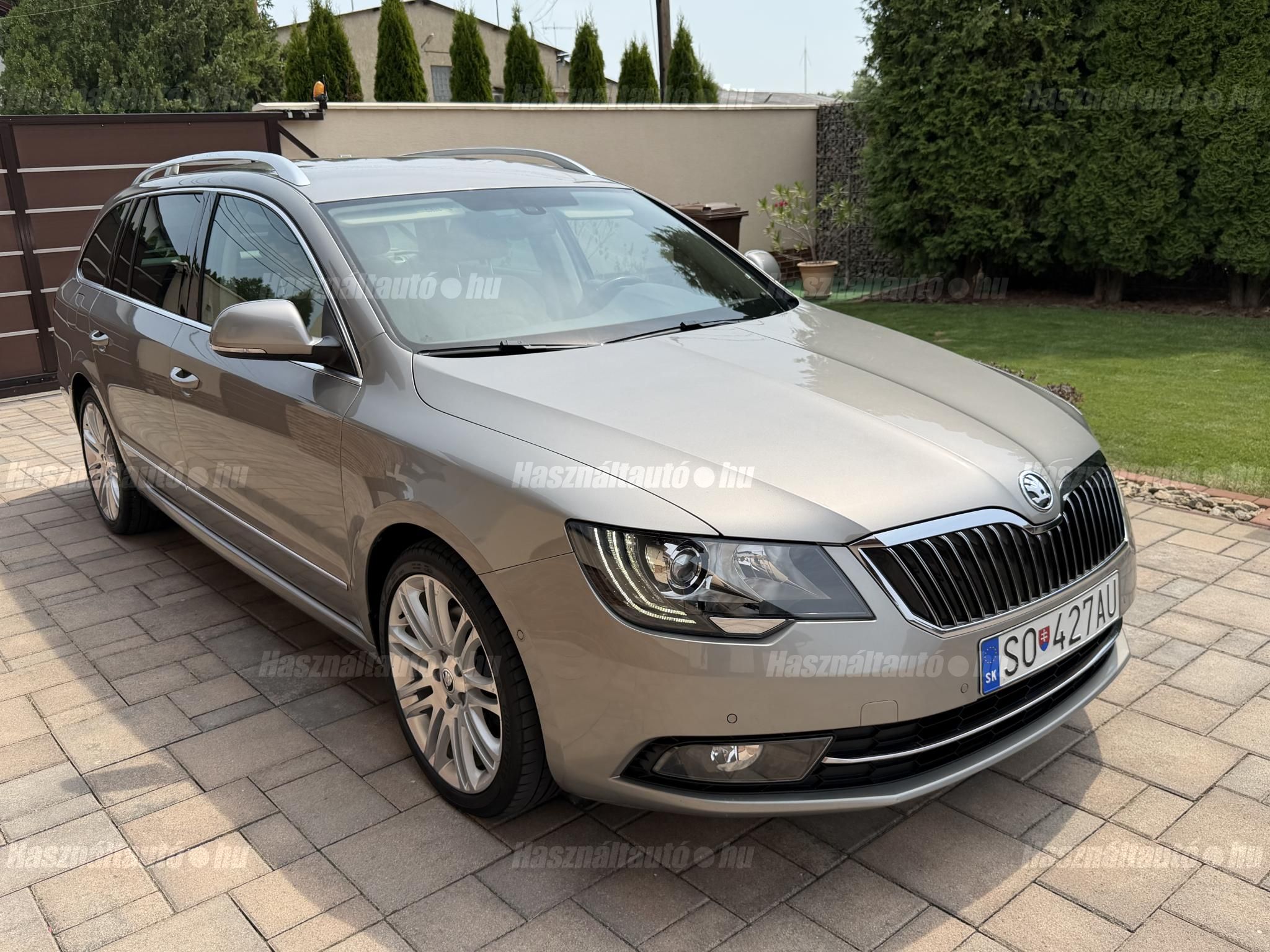 SKODA SUPERB 2015/1 - 1