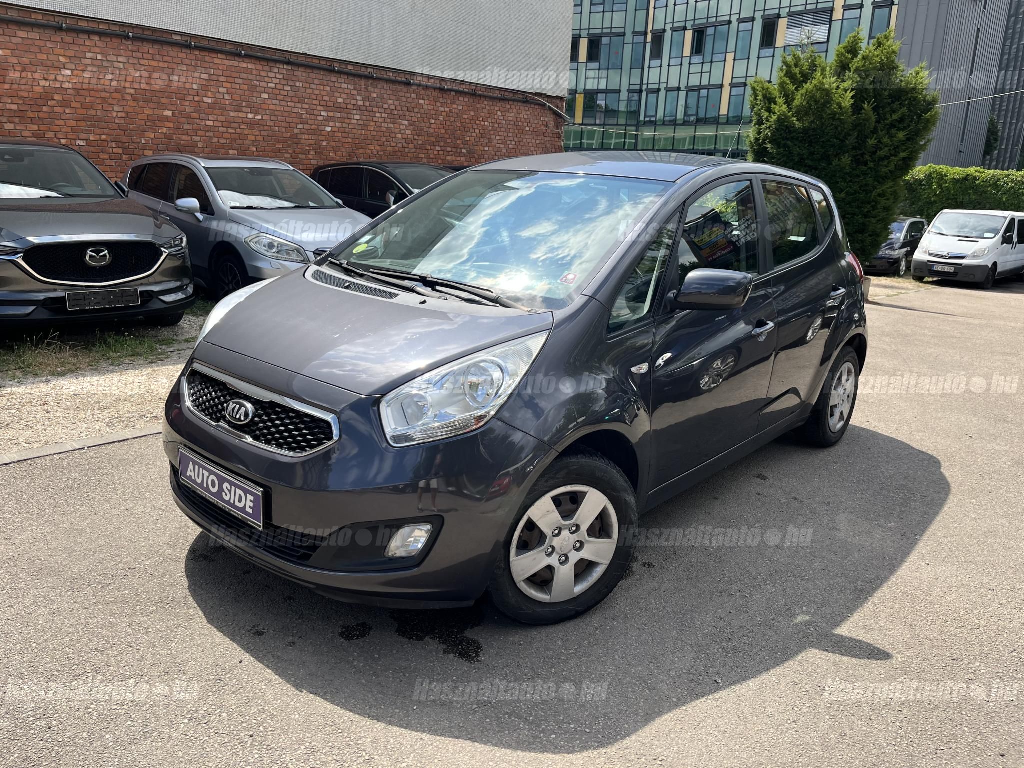 KIA VENGA 2014/5 - 1