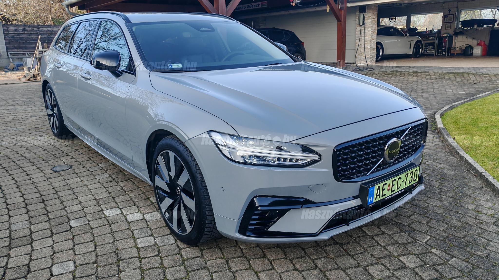 VOLVO V90 2023/11 - 1