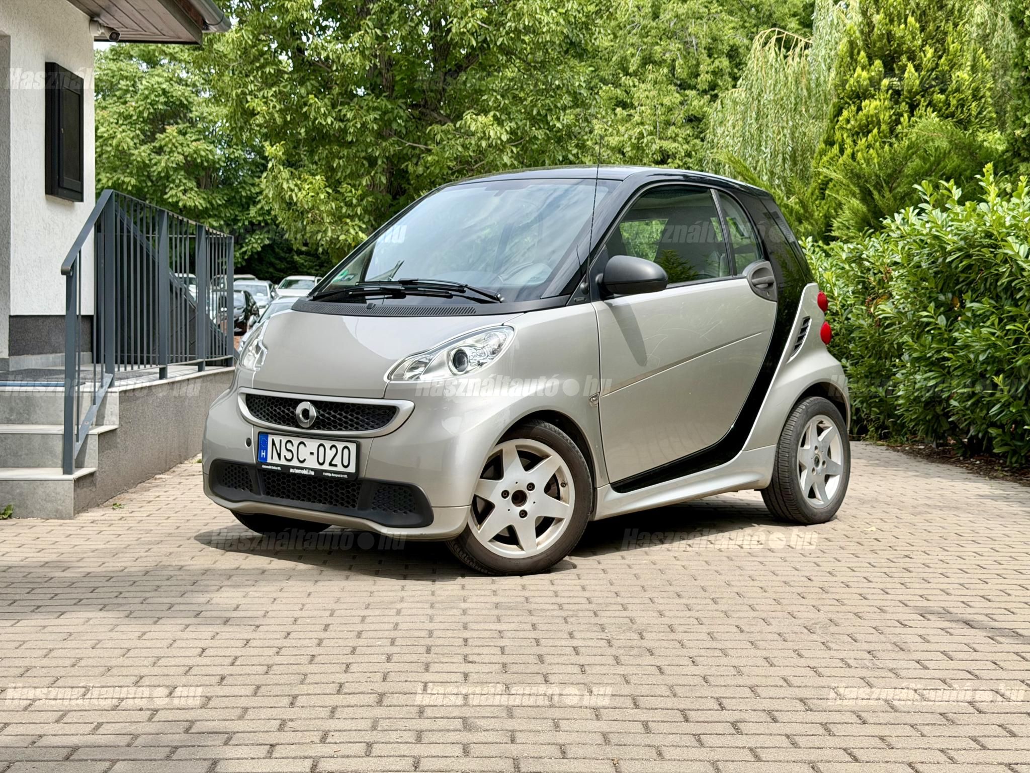 SMART FORTWO COUPE 2012/4 - 1