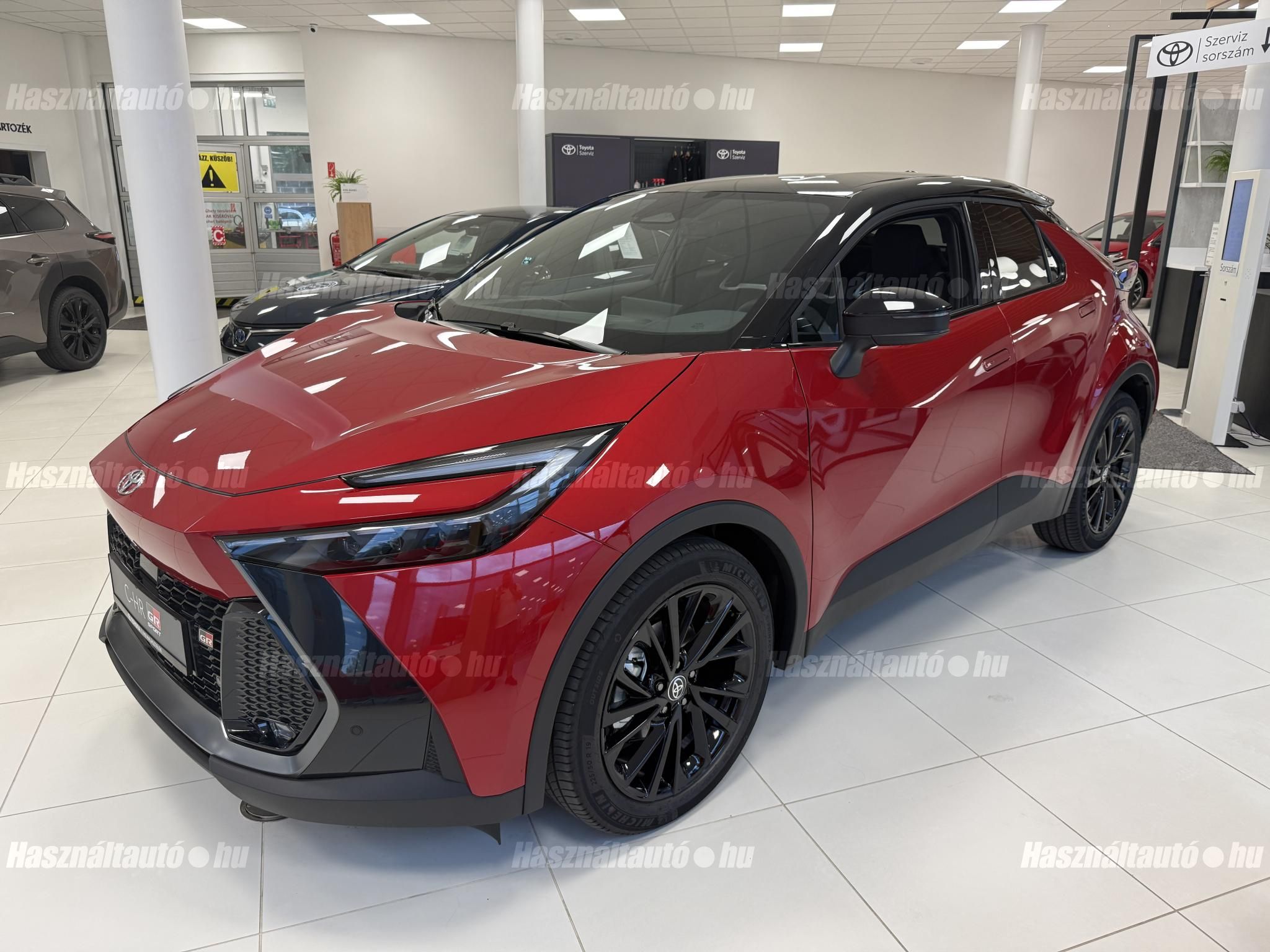 TOYOTA C-HR 2026 - 1