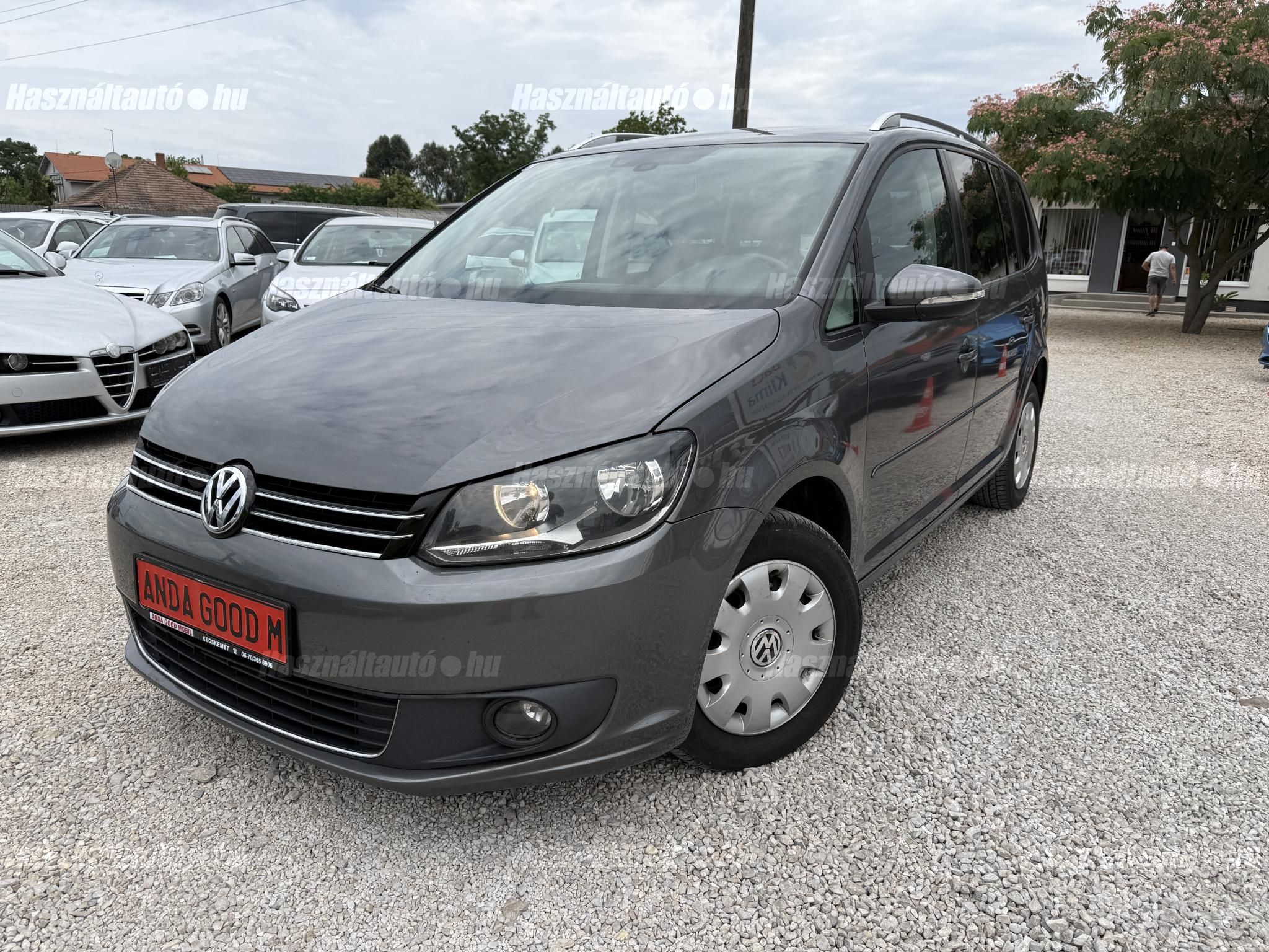 VOLKSWAGEN TOURAN 2013/7 - 1