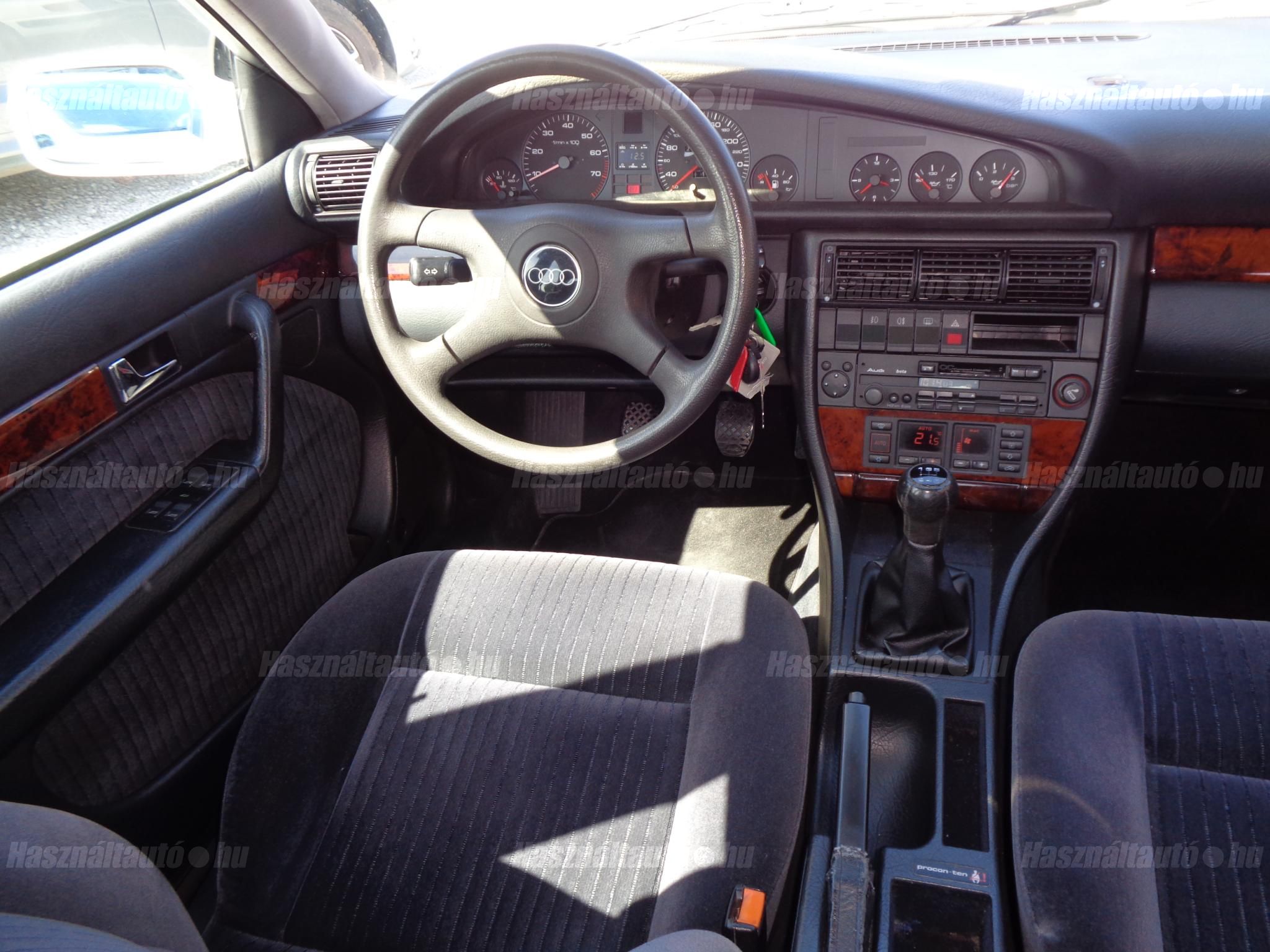 AUDI 100 1992/7 - 1