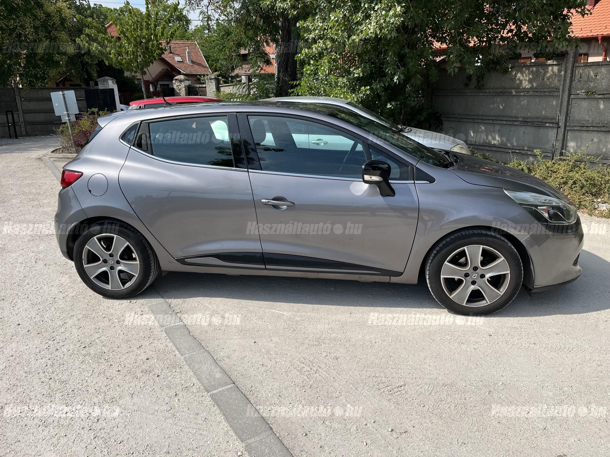 RENAULT CLIO 2014/7 - 1