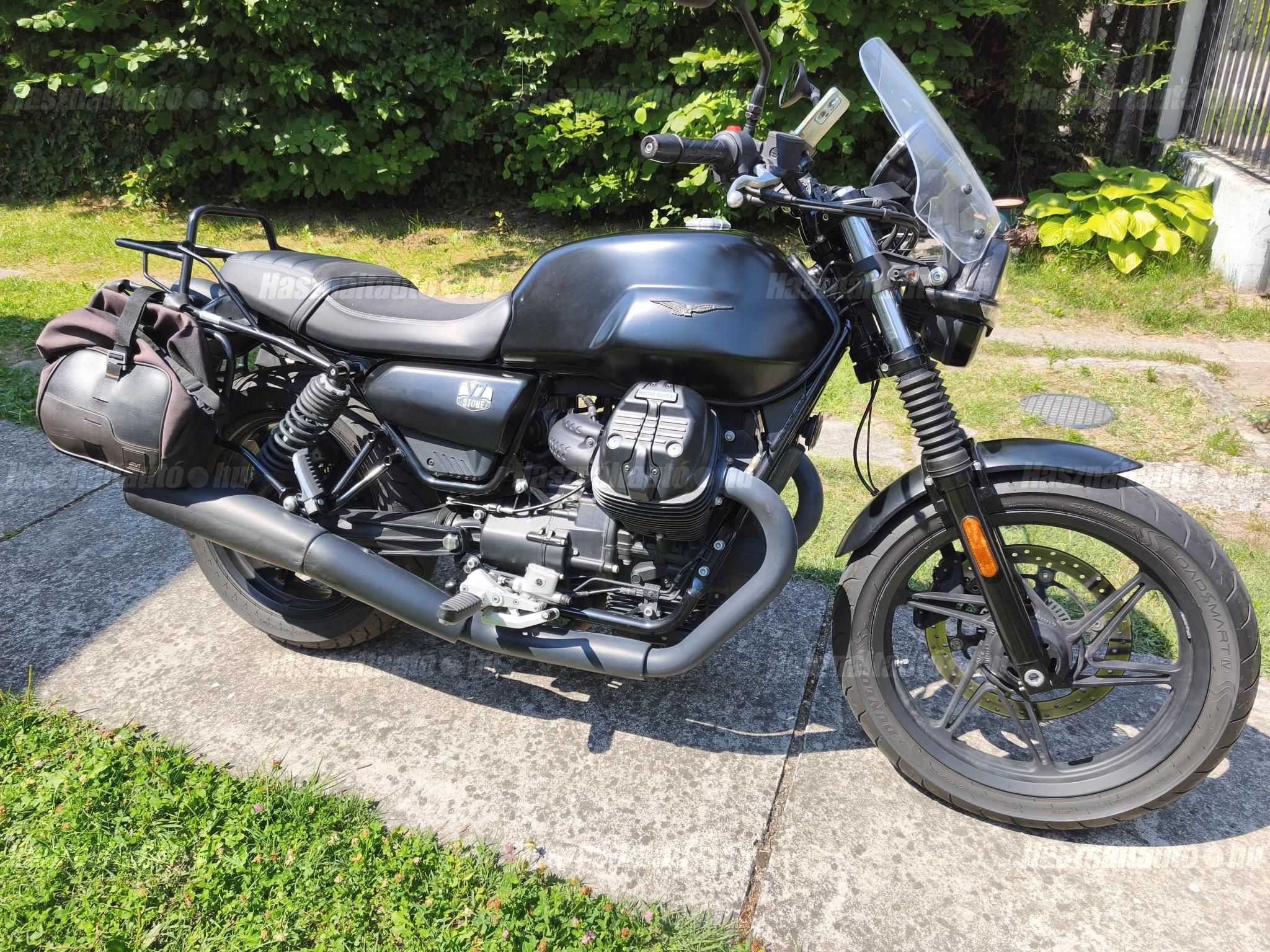 MOTO GUZZI V7 2022/6 - 1