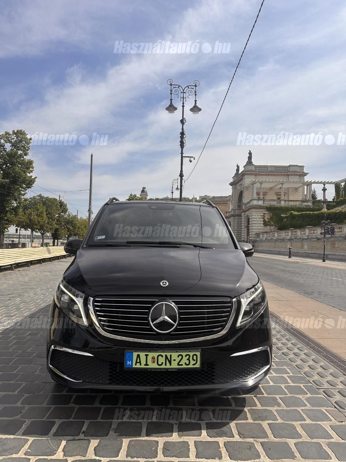 MERCEDES-BENZ EQV 2024/4 - 1