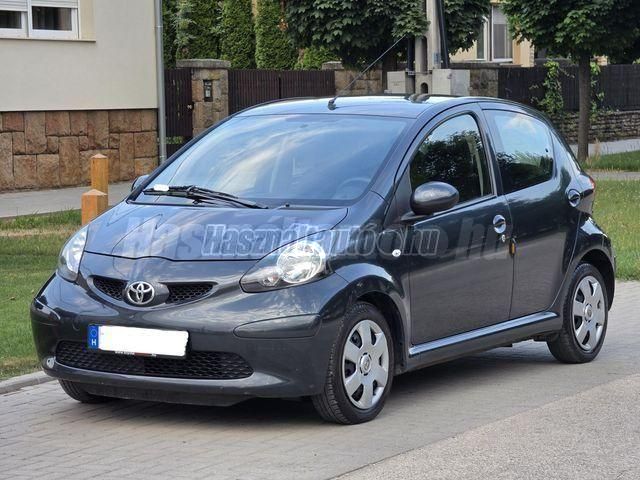 TOYOTA AYGO 2009 - 1