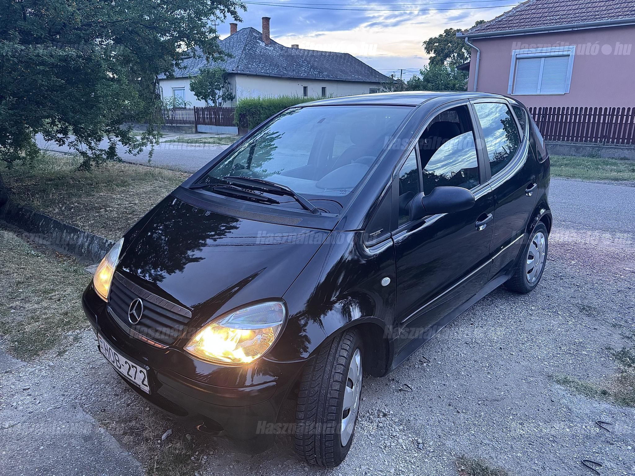 MERCEDES-BENZ A 140 2001/10 - 1