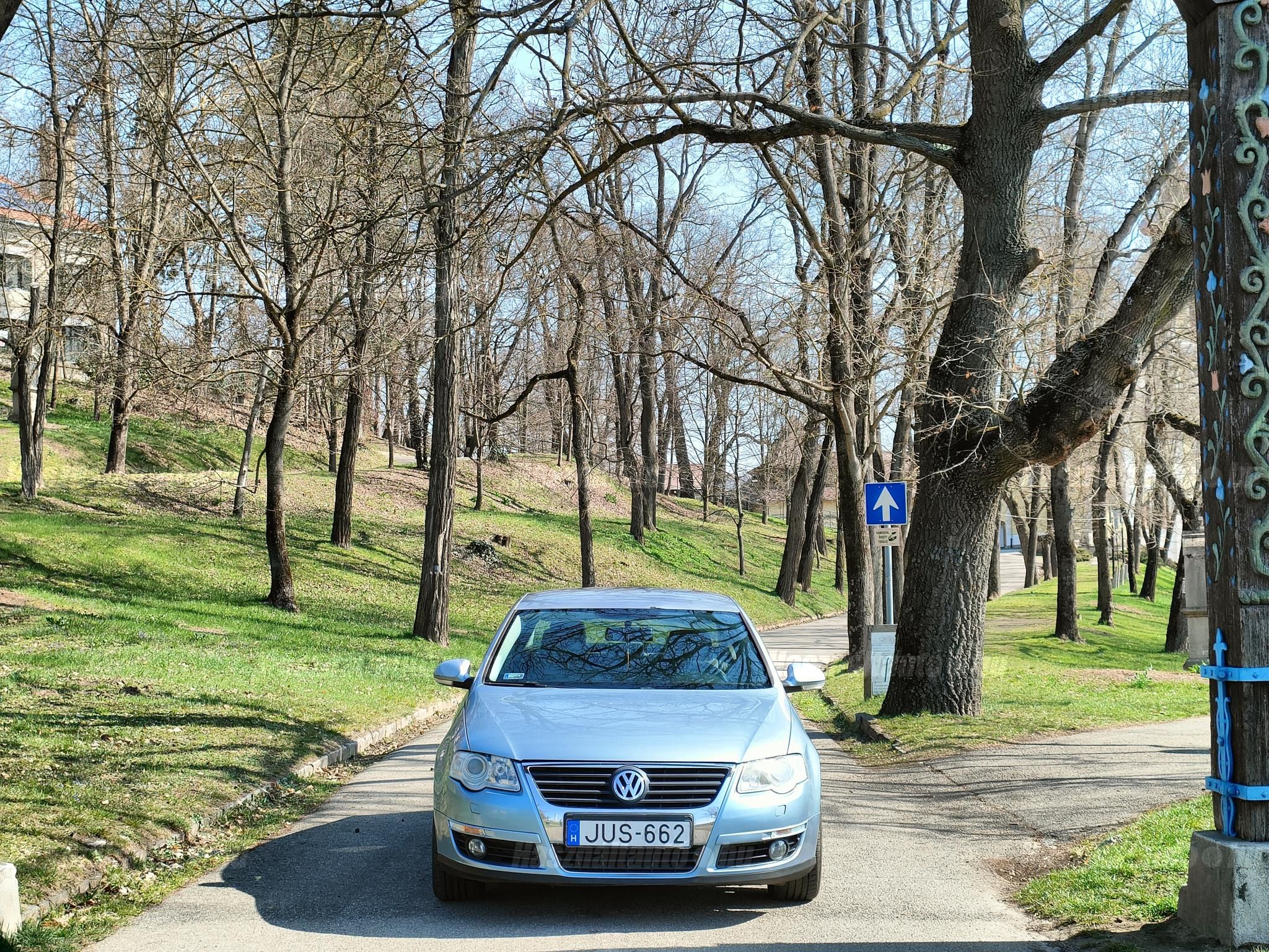 VOLKSWAGEN PASSAT VI 2005/5 - 1