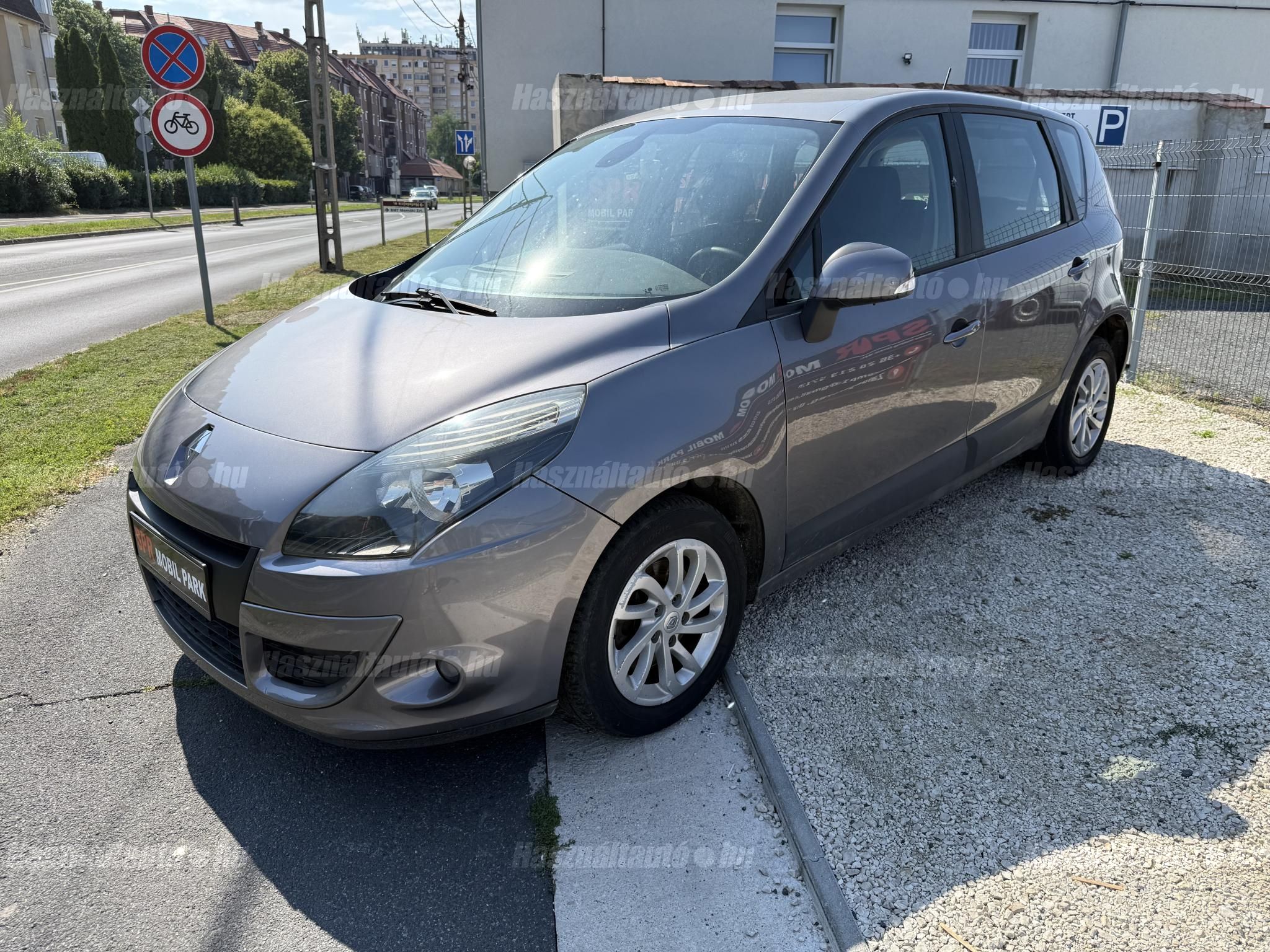 RENAULT SCENIC 2014/6 - 1