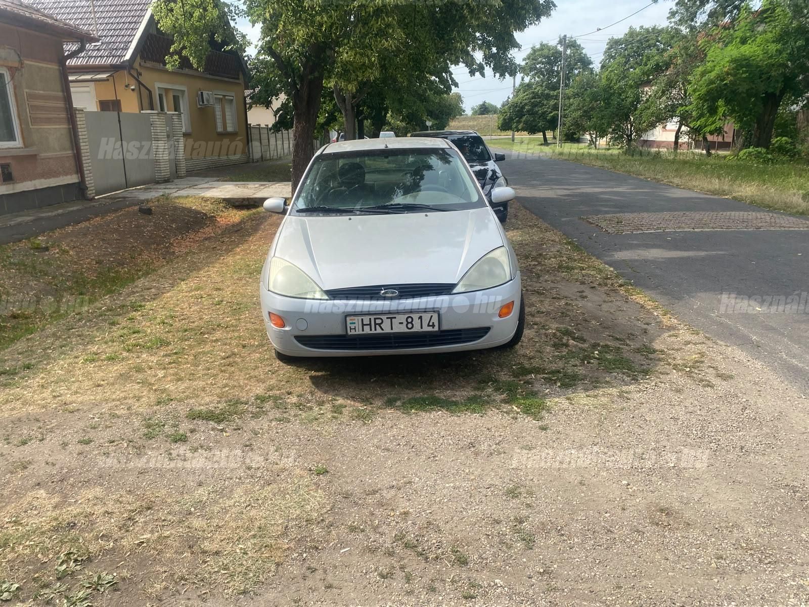 FORD FOCUS 2001/9 - 1