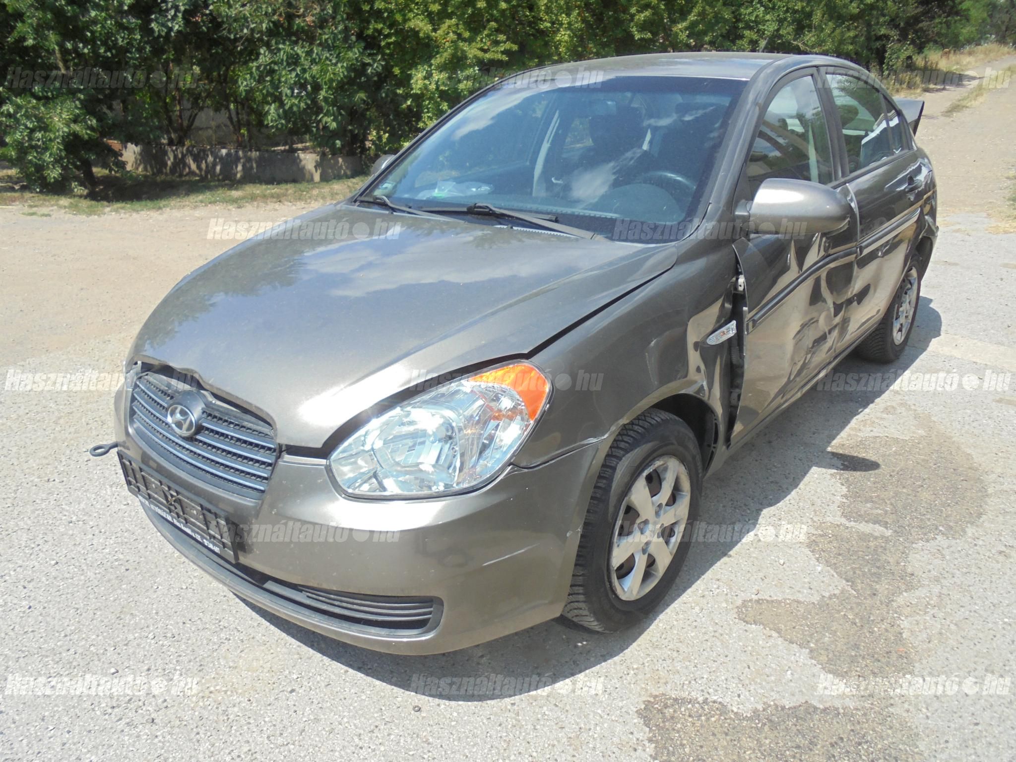 HYUNDAI ACCENT 2008 - 1
