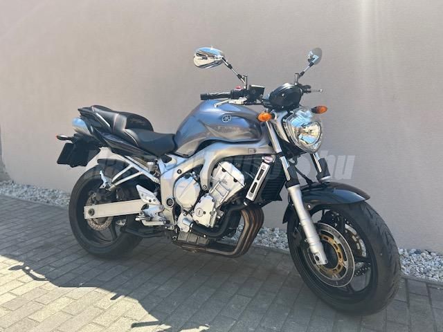 YAMAHA FZ6-N 2008/8 - 1