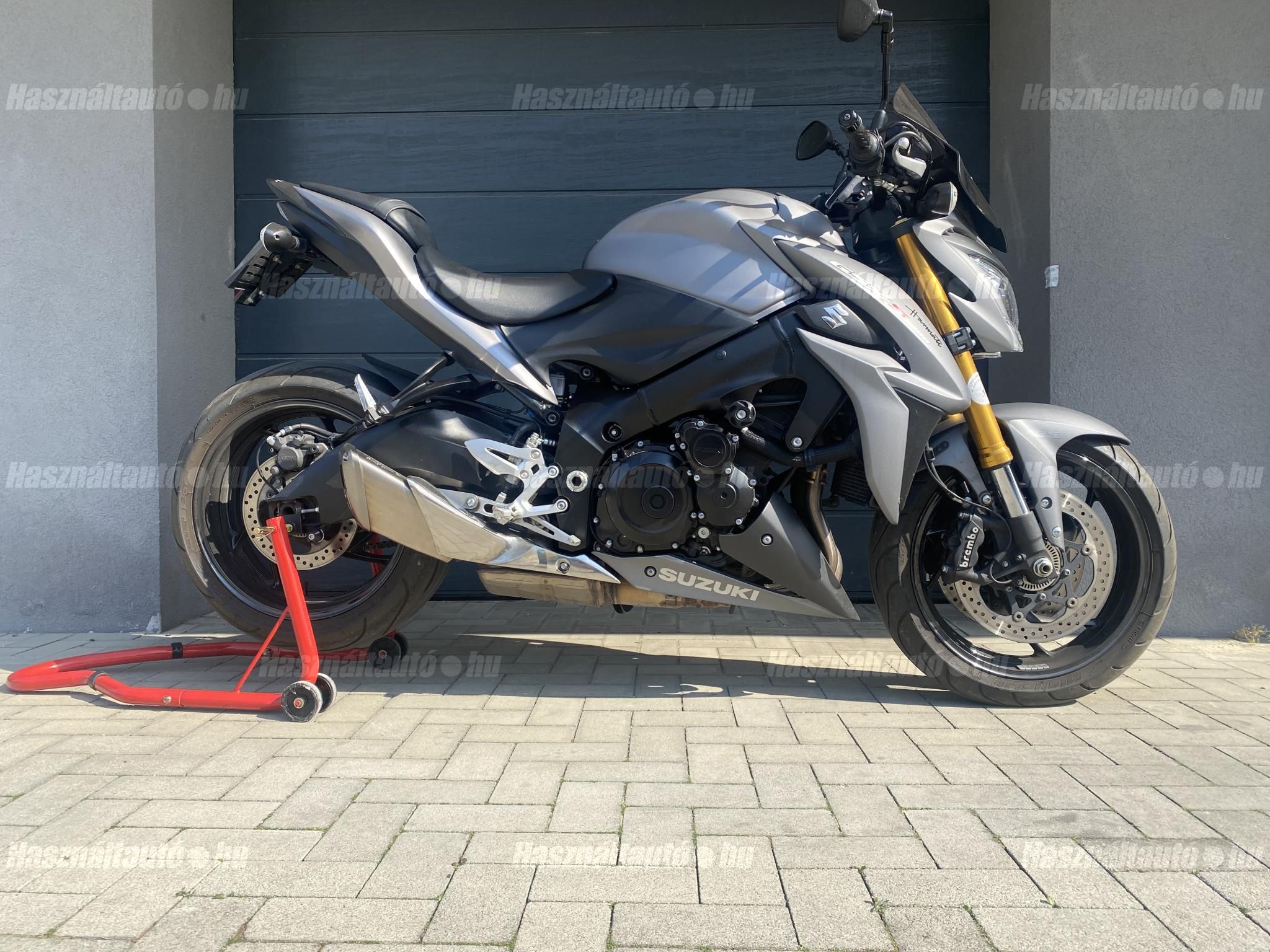 SUZUKI GSX-S 1000 2016/4 - 1