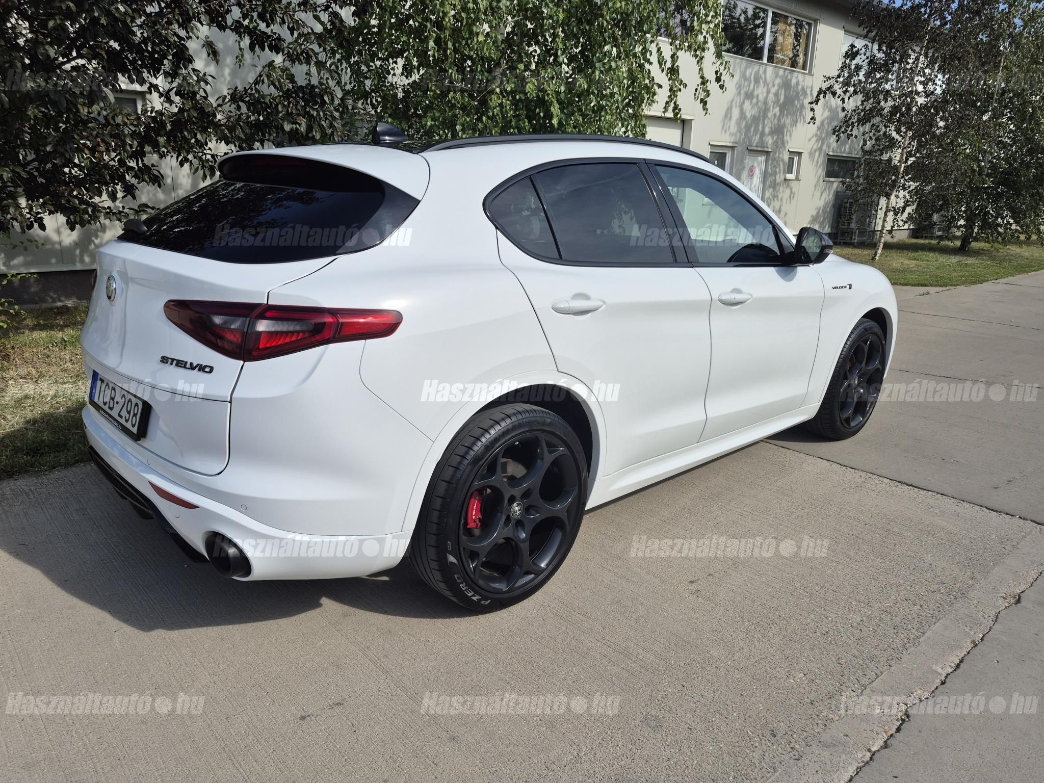 ALFA ROMEO STELVIO 2021/12 - 1