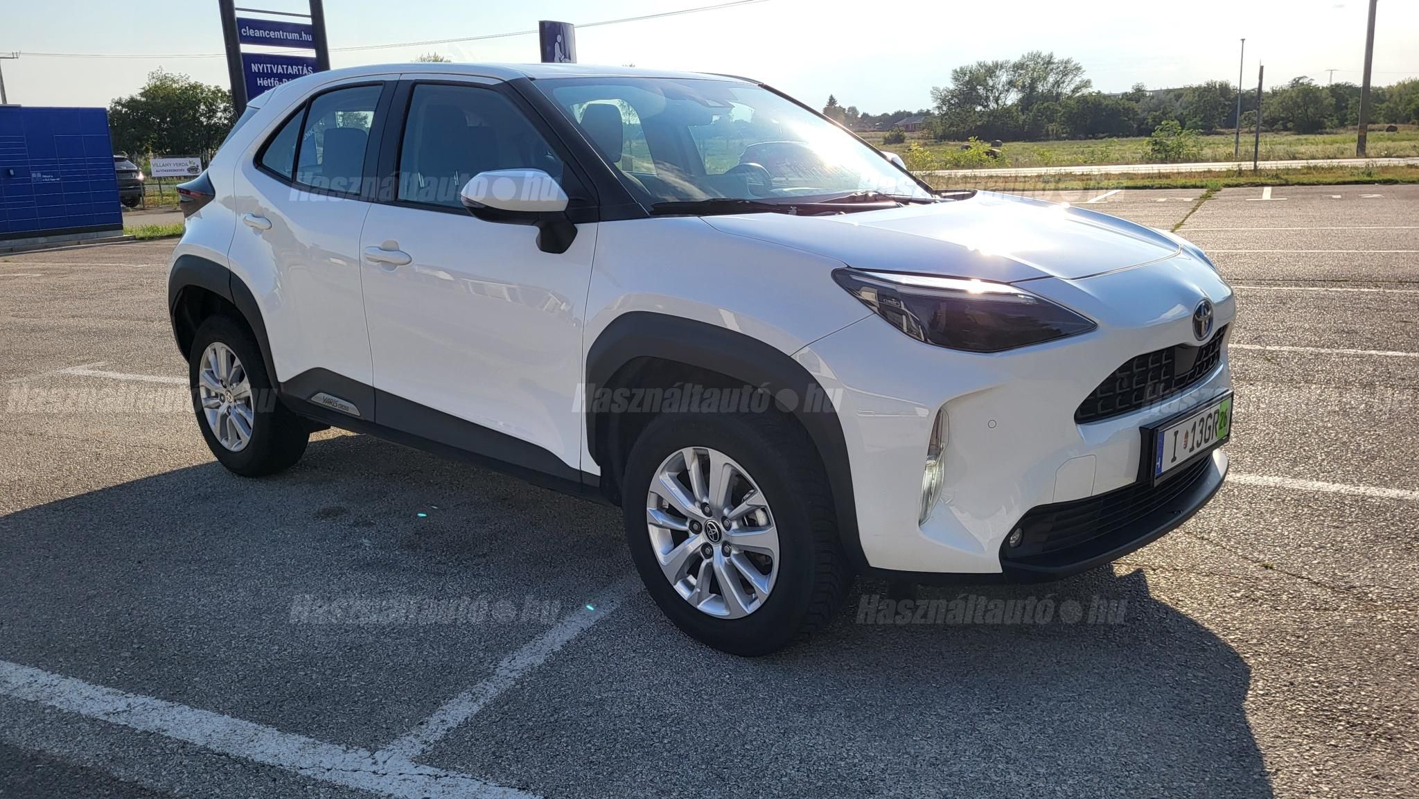 TOYOTA YARIS CROSS 2024/4 - 1