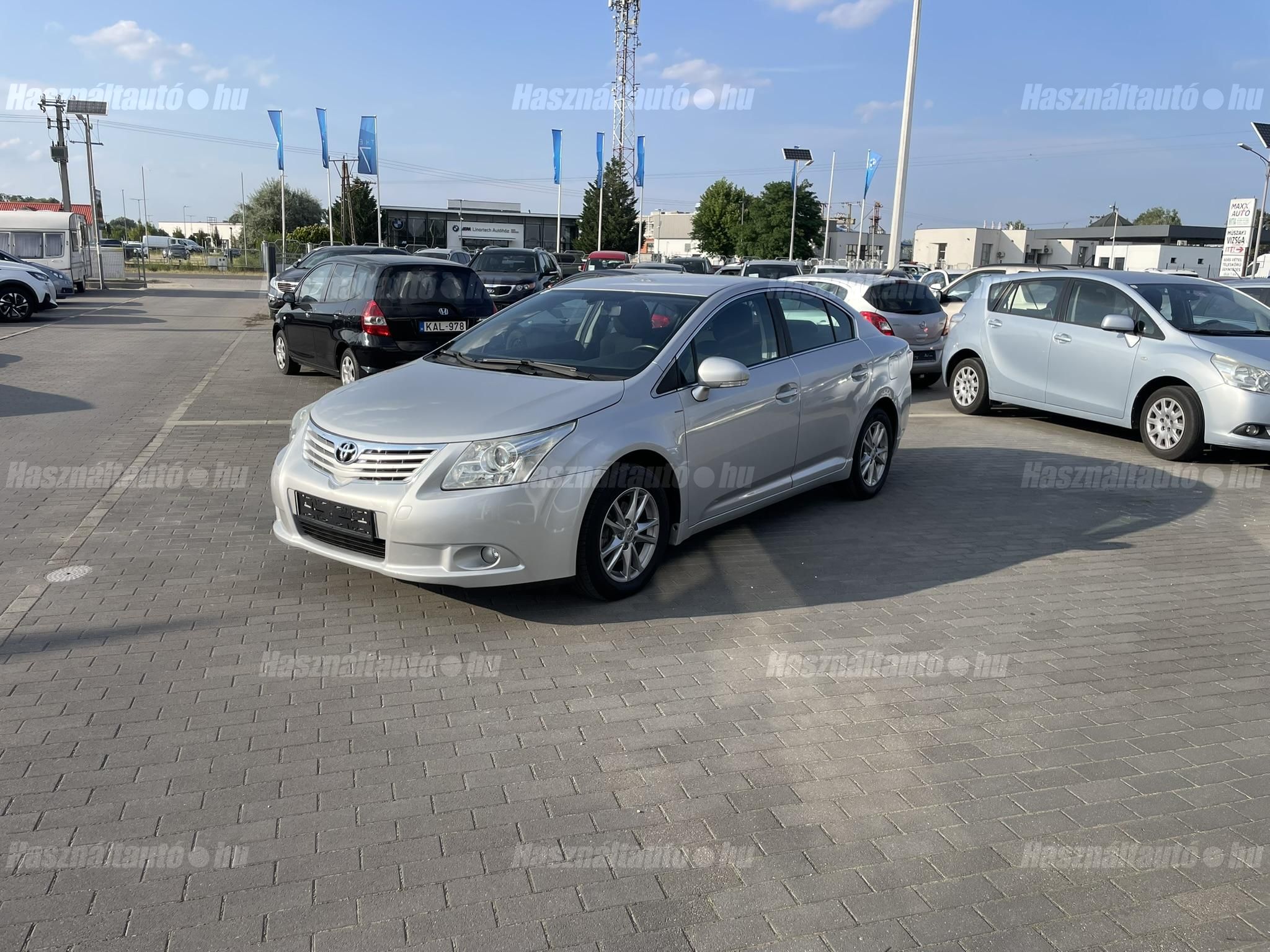 TOYOTA AVENSIS 2009/12 - 1