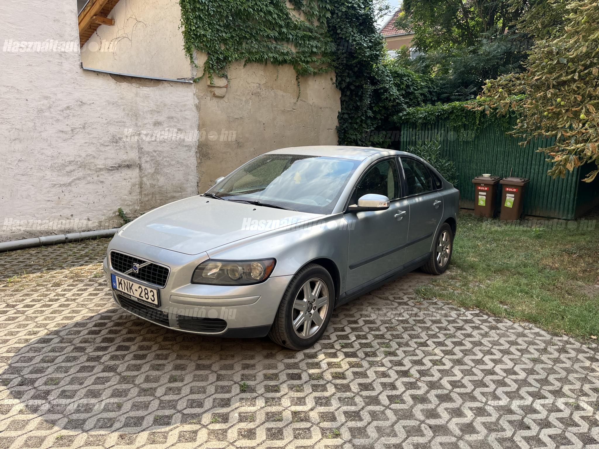 VOLVO S40 2006 - 1