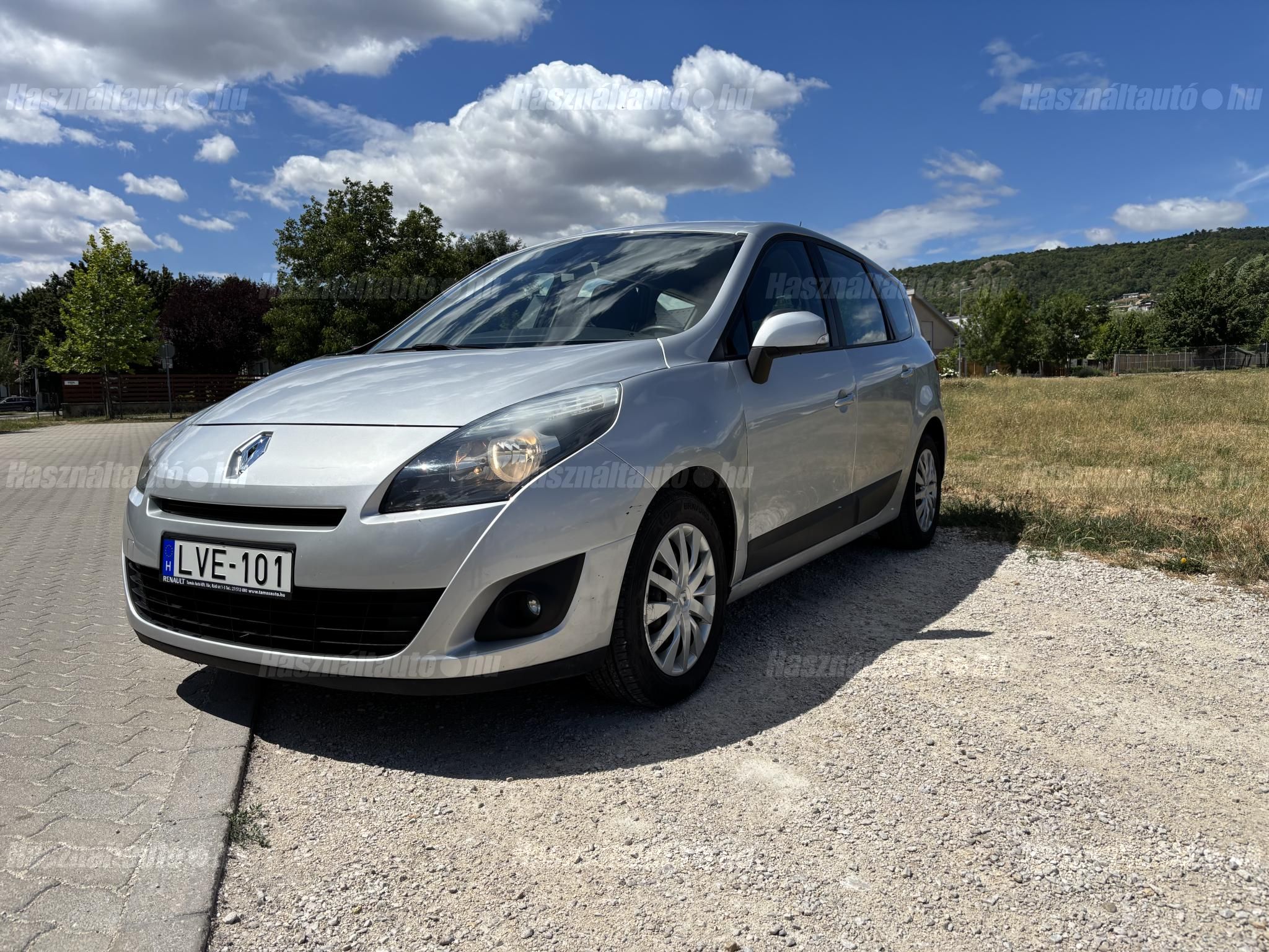 RENAULT SCENIC 2011/2 - 1