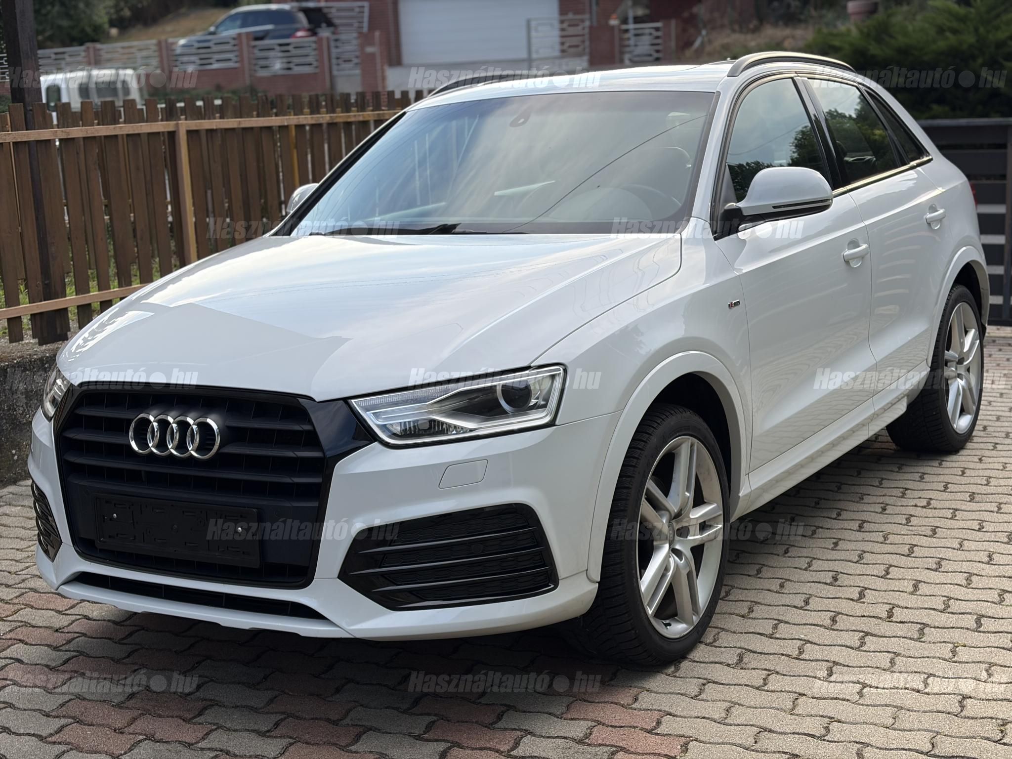 AUDI Q3 2015/10 - 1