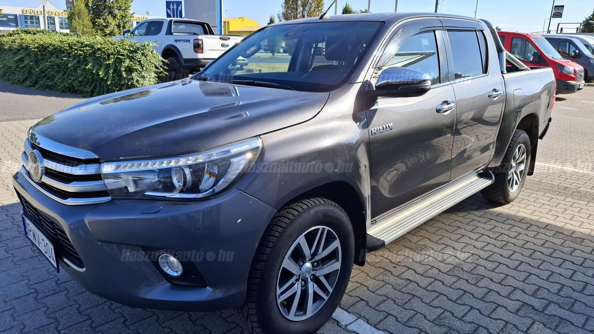 TOYOTA HILUX 2019 - 1
