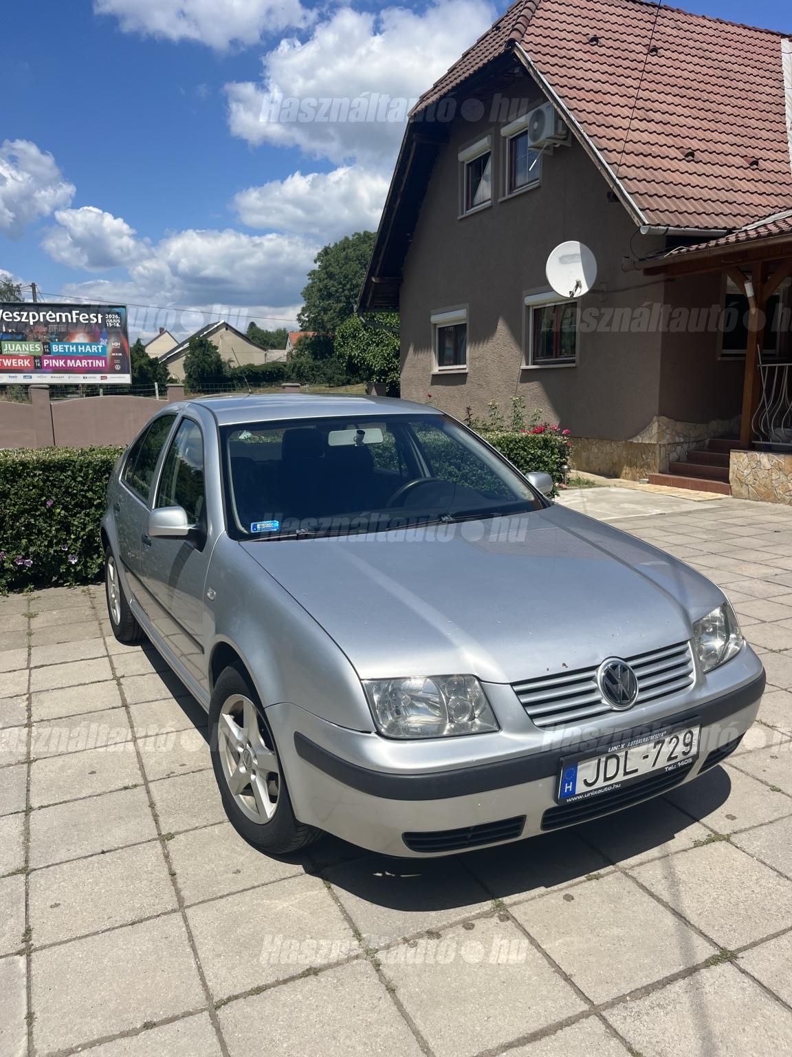 VOLKSWAGEN BORA 2004/5 - 1
