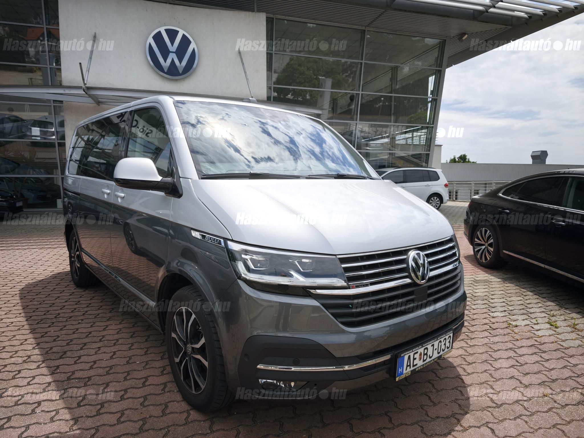 VOLKSWAGEN MULTIVAN 2023/6 - 1