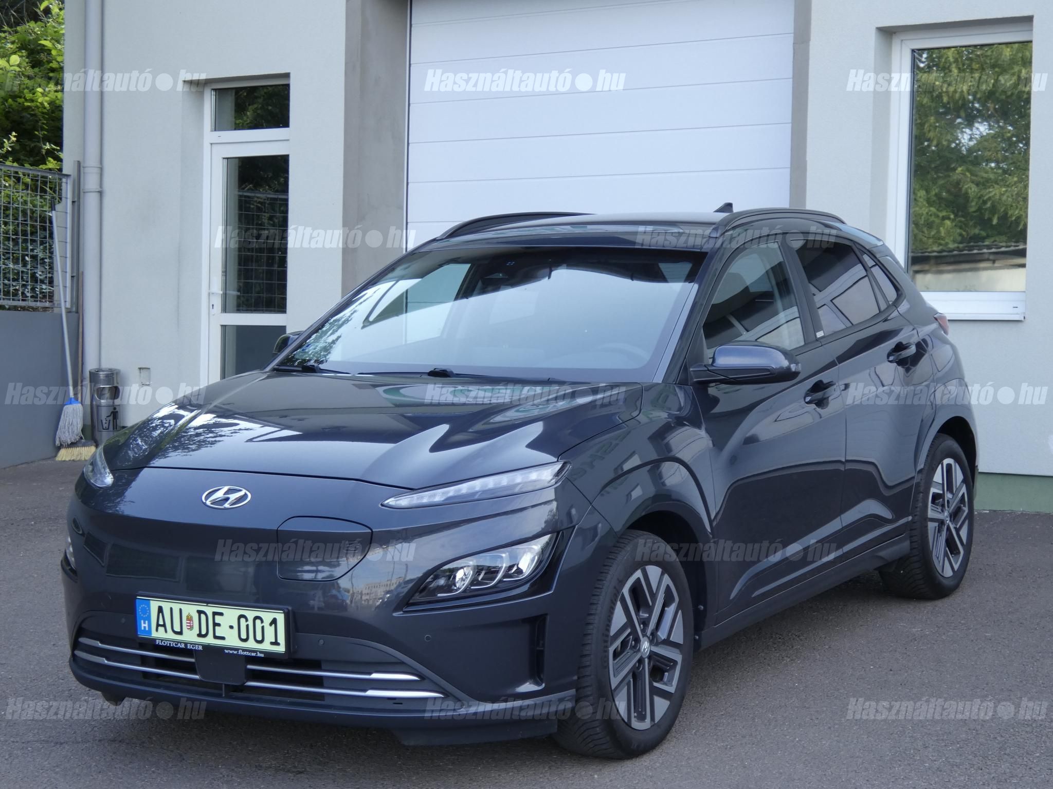 HYUNDAI KONA 2021/12 - 1