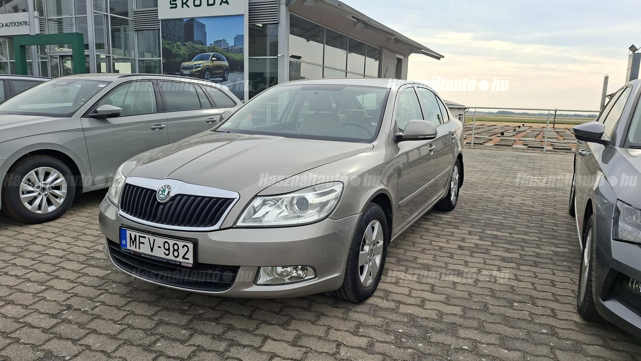SKODA OCTAVIA 2012/9 - 1