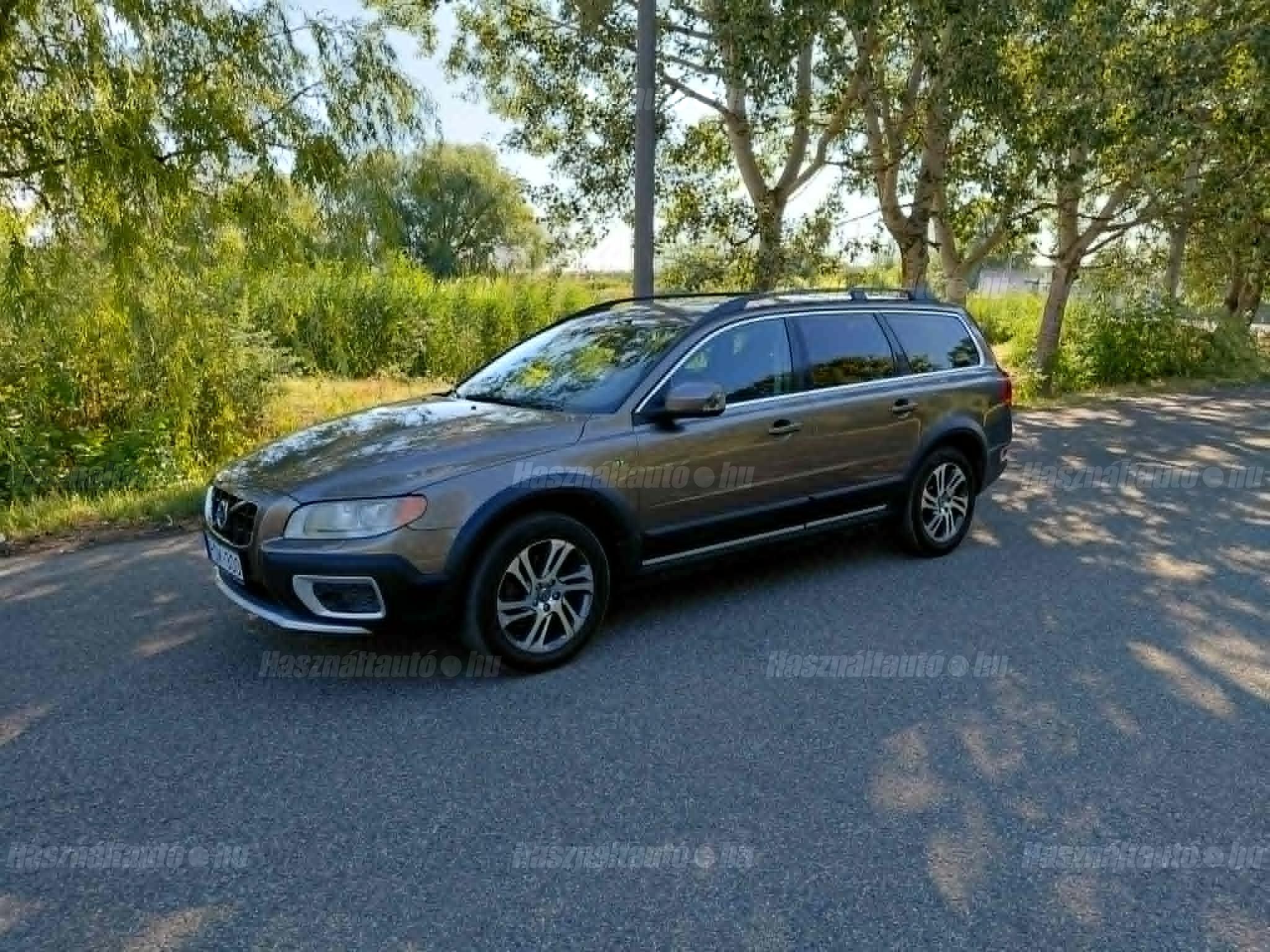 VOLVO XC70 2011/12 - 1
