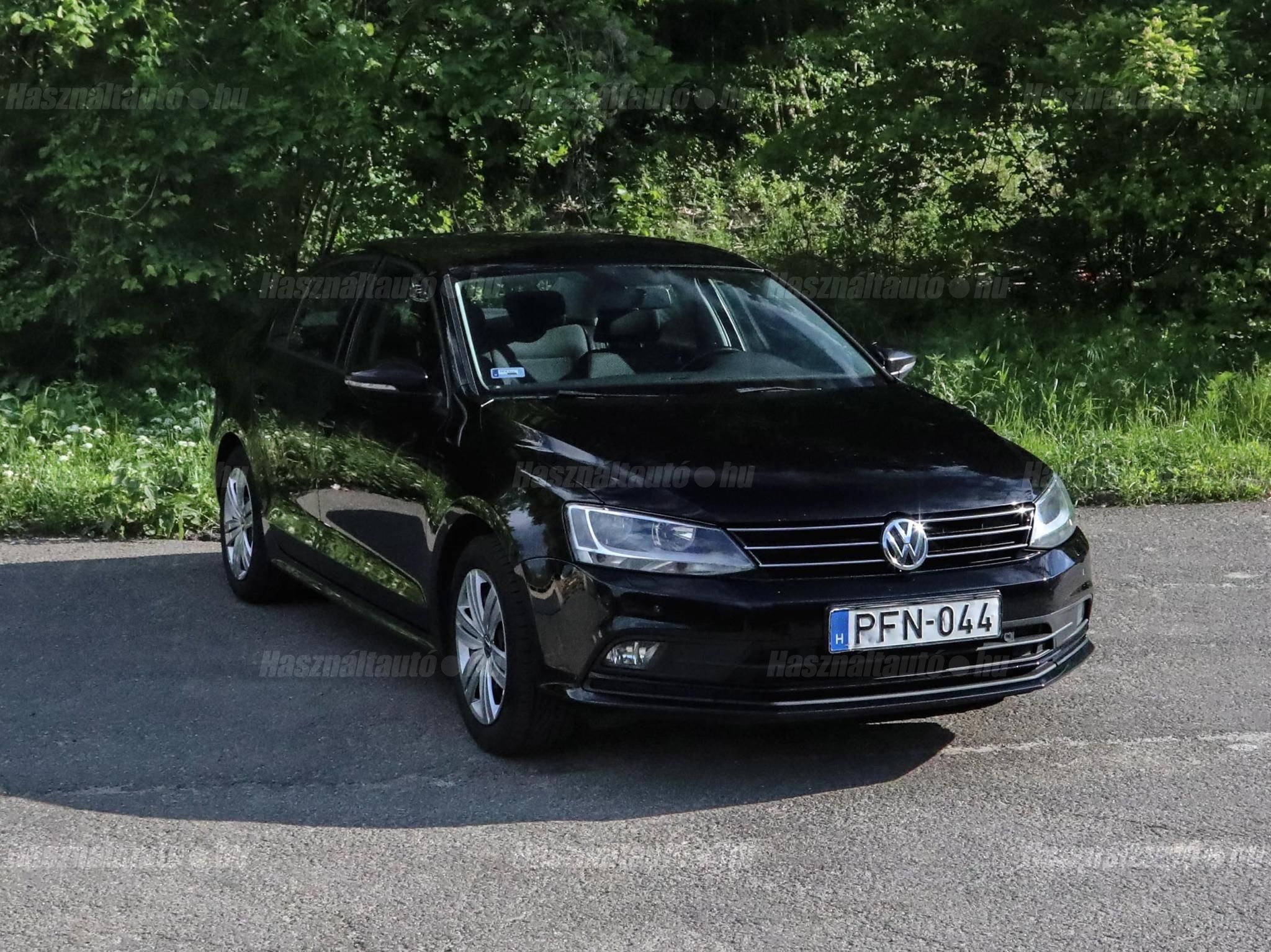 VOLKSWAGEN JETTA 2017/6 - 1