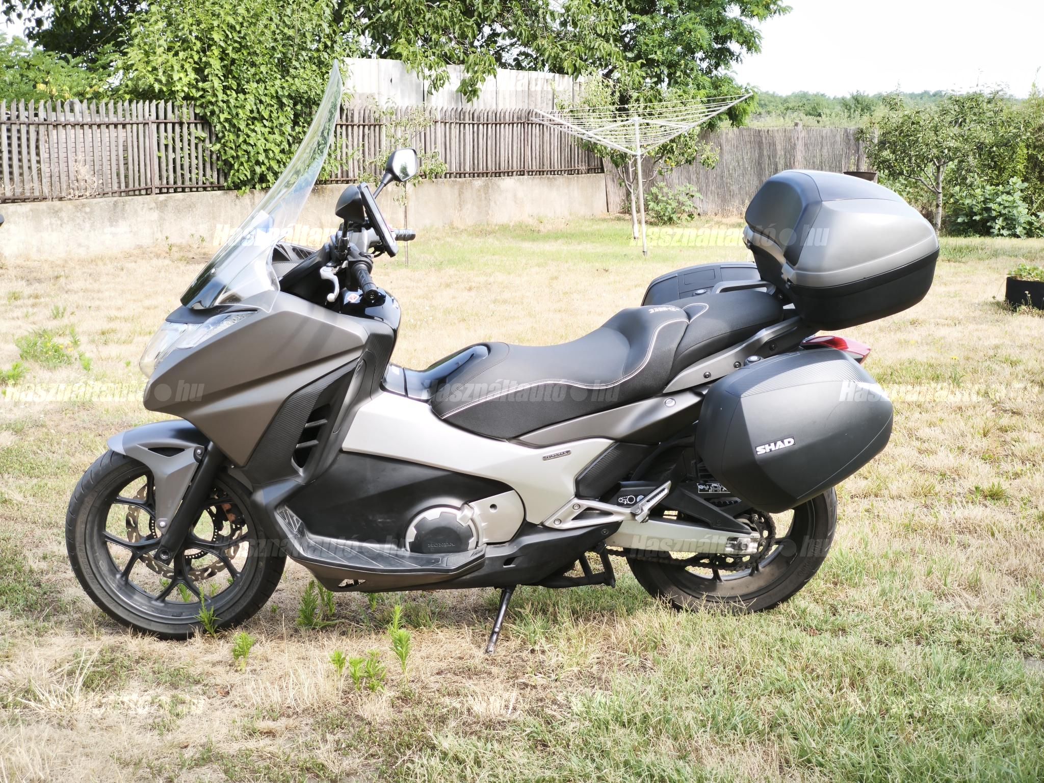HONDA NC 750 D 2015/11 - 1