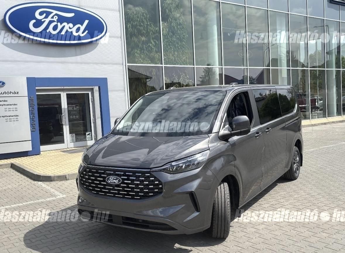 FORD TOURNEO 2026 - 1