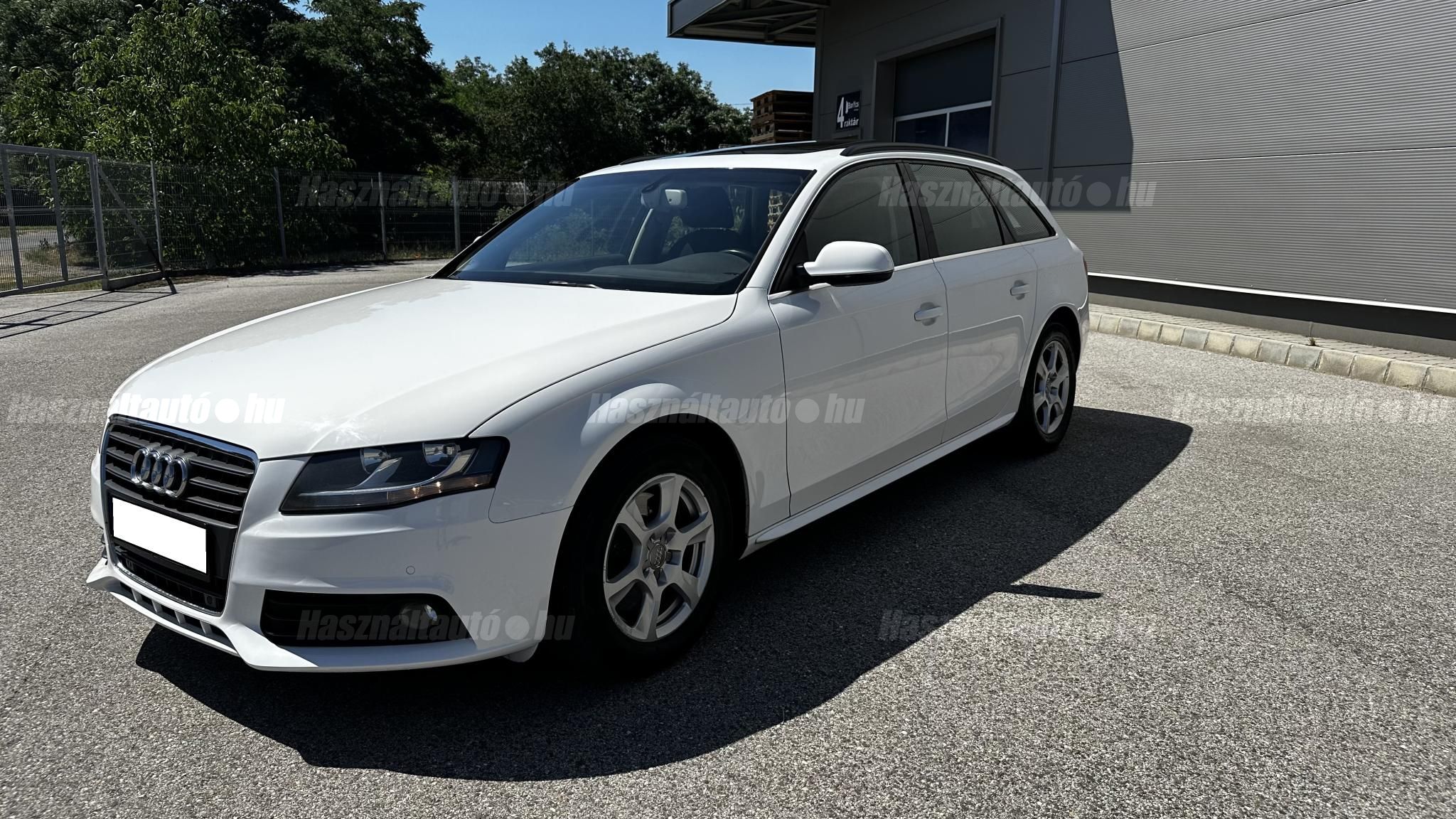 AUDI A4 2012/1 - 1
