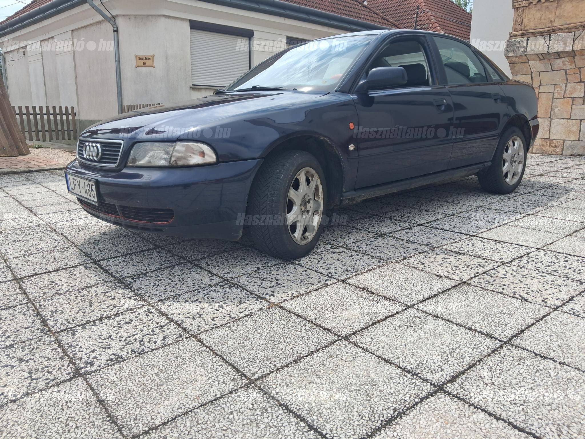 AUDI A4 1996/5 - 1