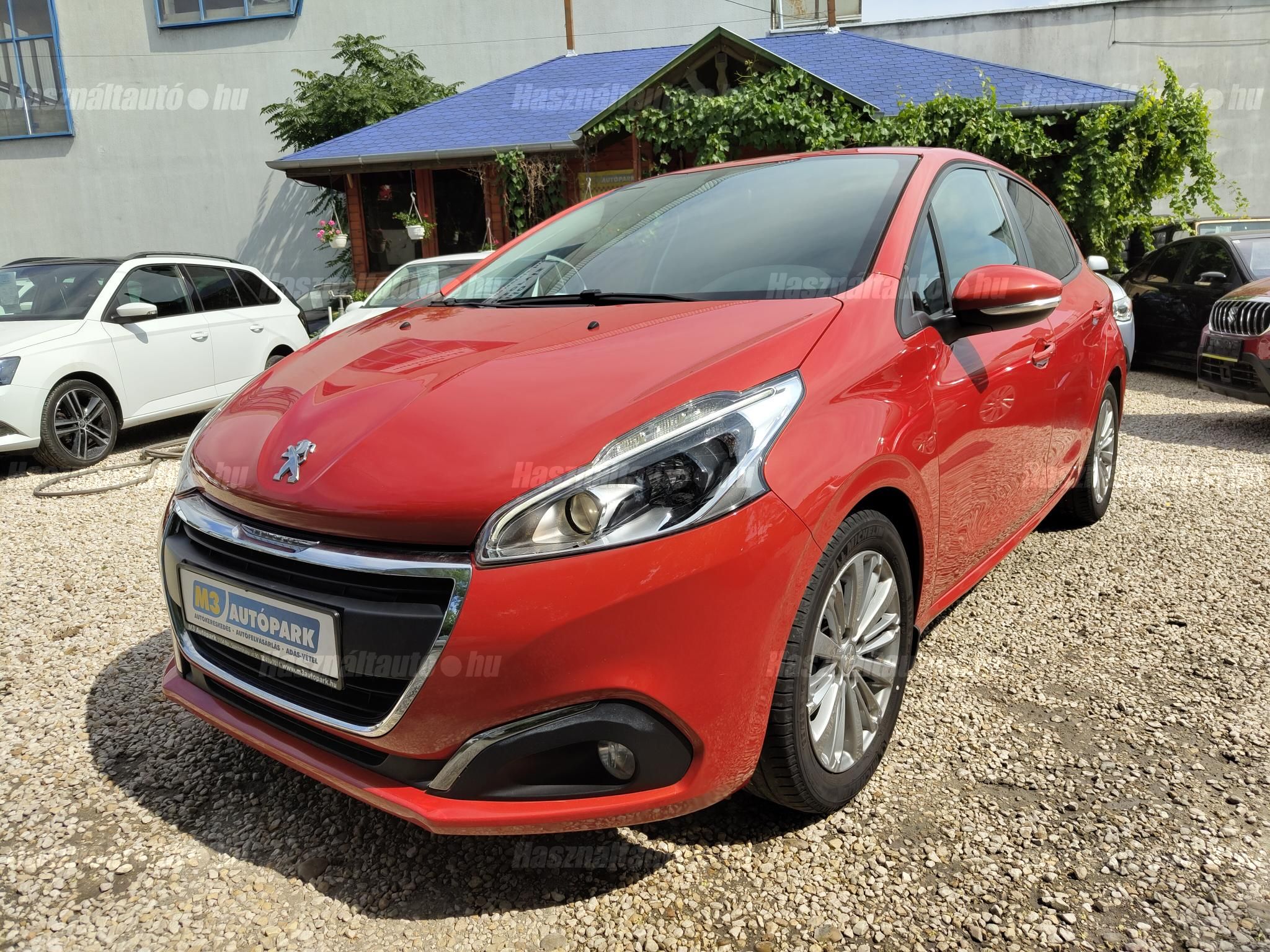 PEUGEOT 208 2015/8 - 1