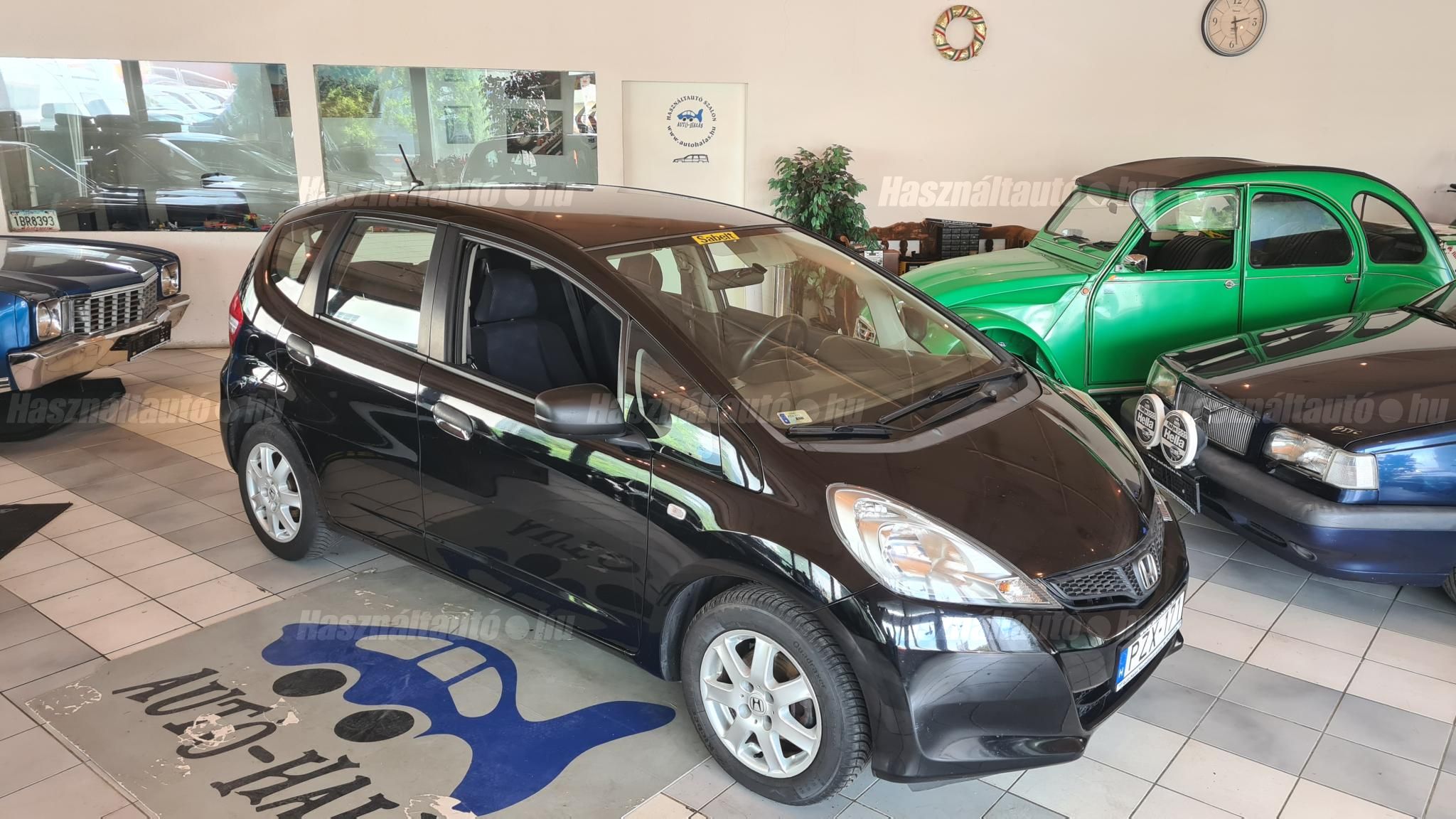 HONDA JAZZ 2012/8 - 1