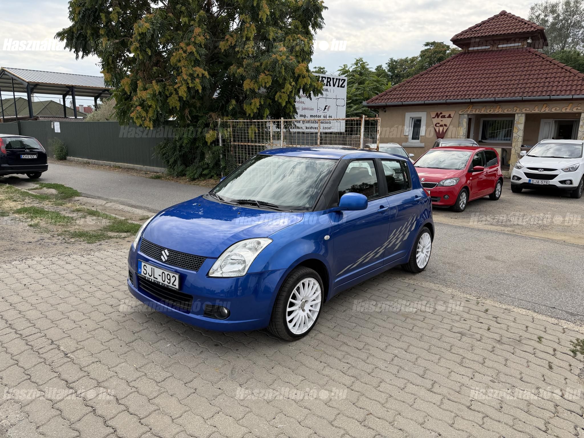 SUZUKI SWIFT 2006/9 - 1