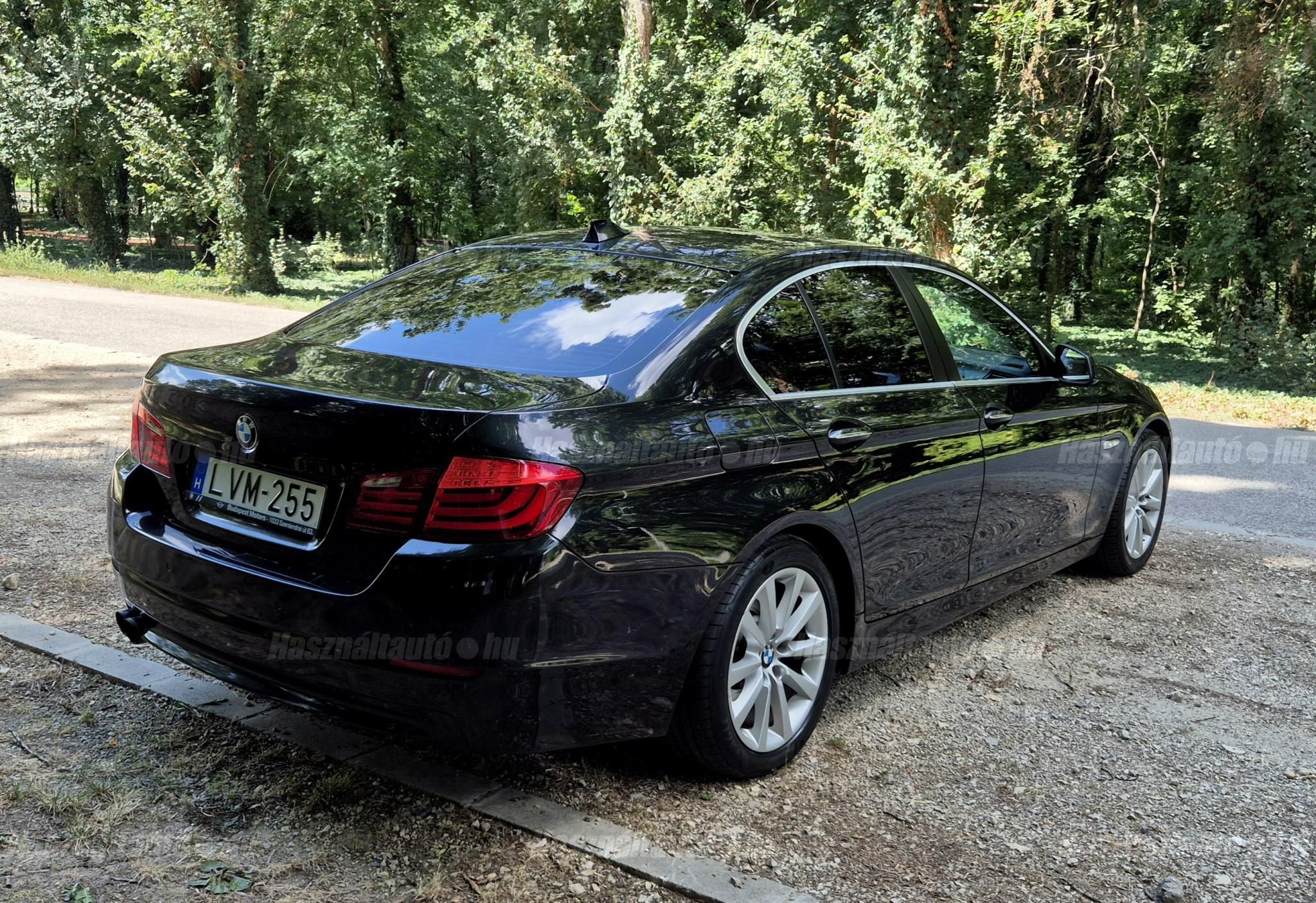 BMW 530 2011/4 - 1