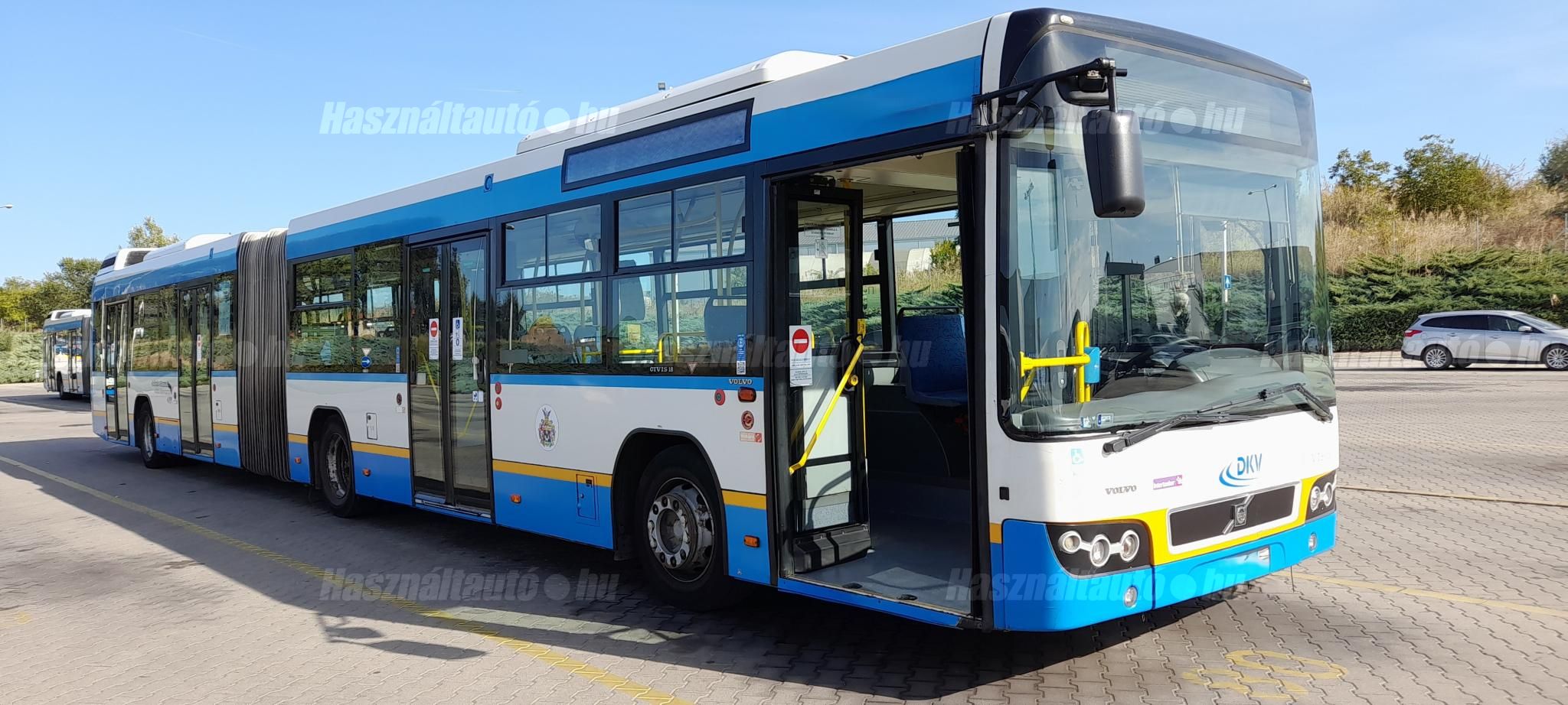 VOLVO 2009/6 - 1