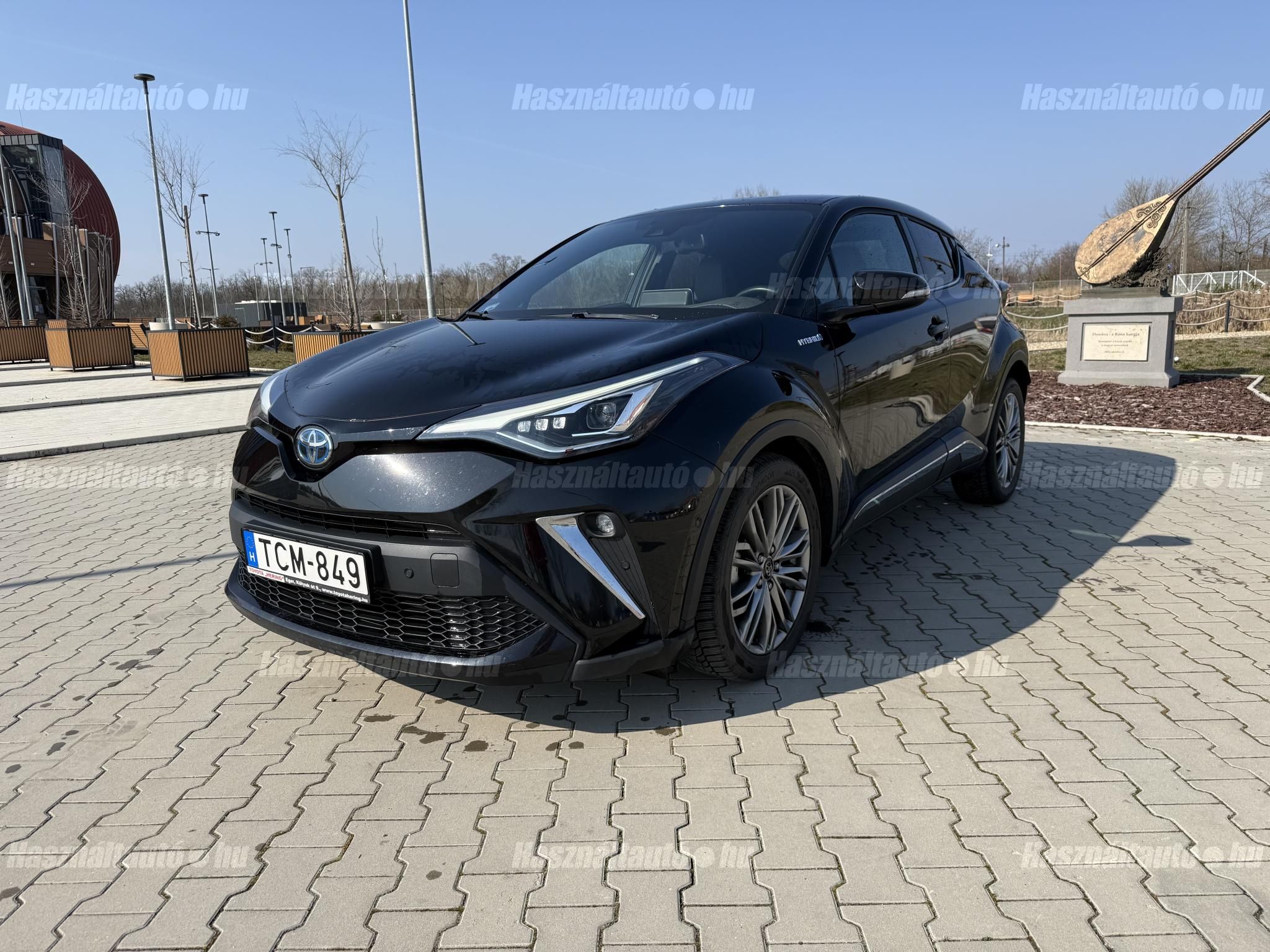 TOYOTA C-HR 2021 - 1