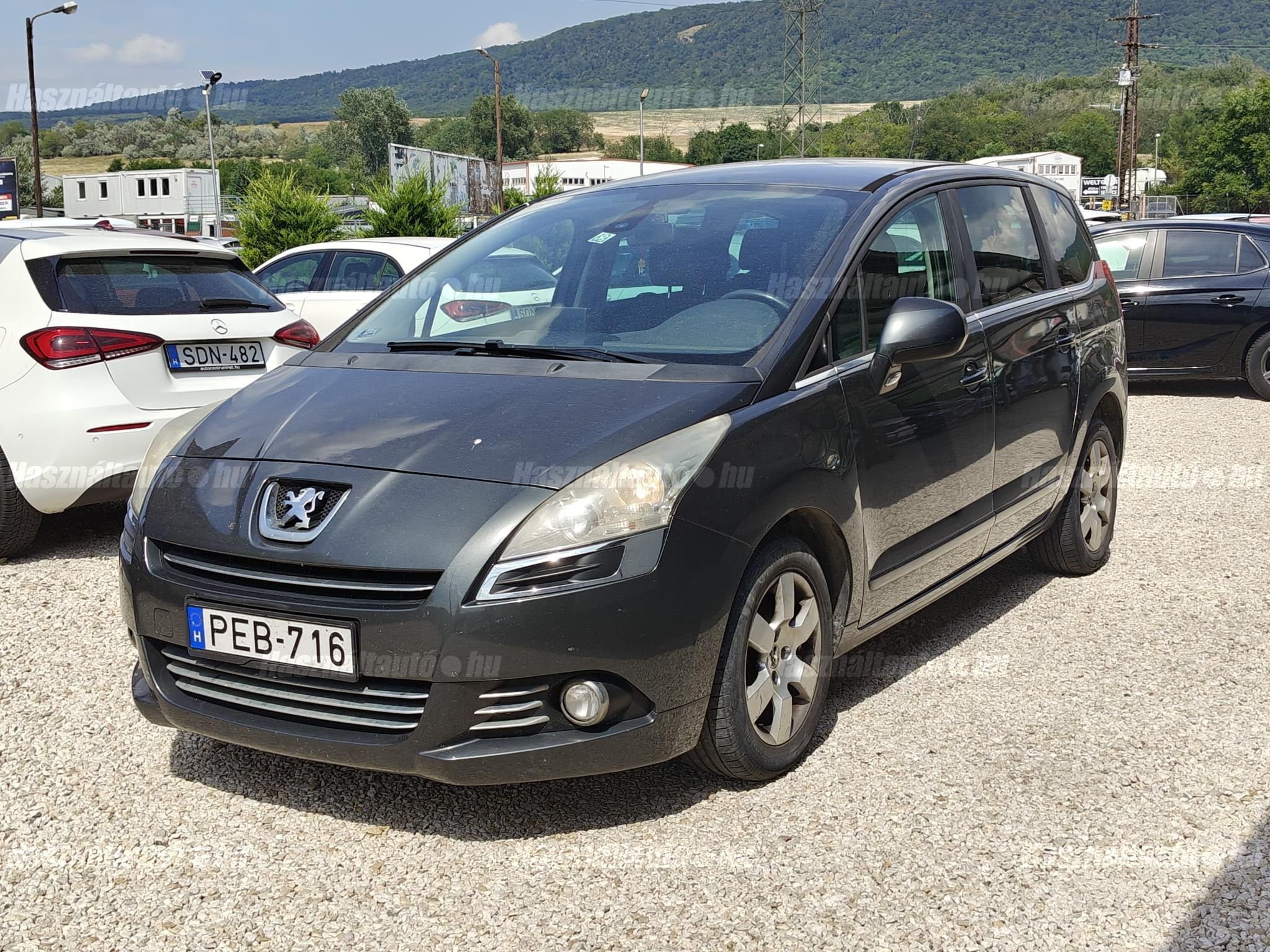 PEUGEOT 5008 2013/11 - 1